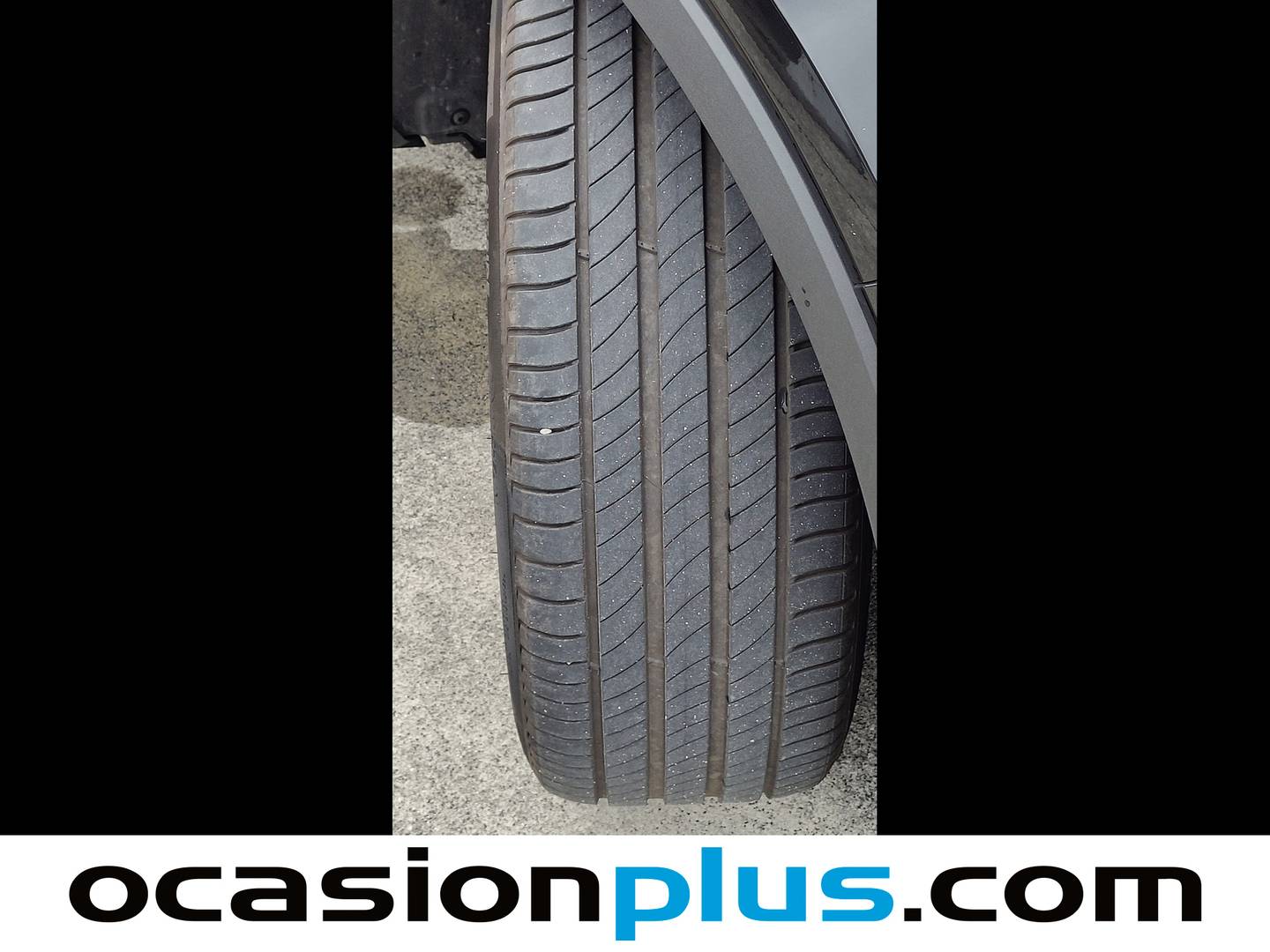 Volvo XC40 Volvo XC40 B3 Gasolina Mild hybrid Plus Dark Auto (163 CV) seminuevo