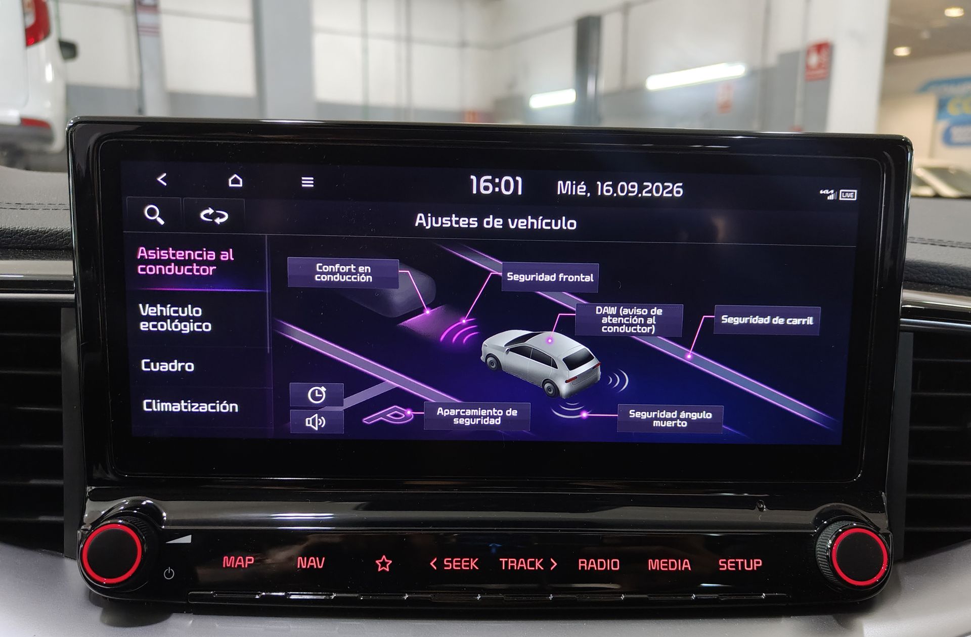 Kia XCeed 1.6 GDi PHEV eMotion - foto 34