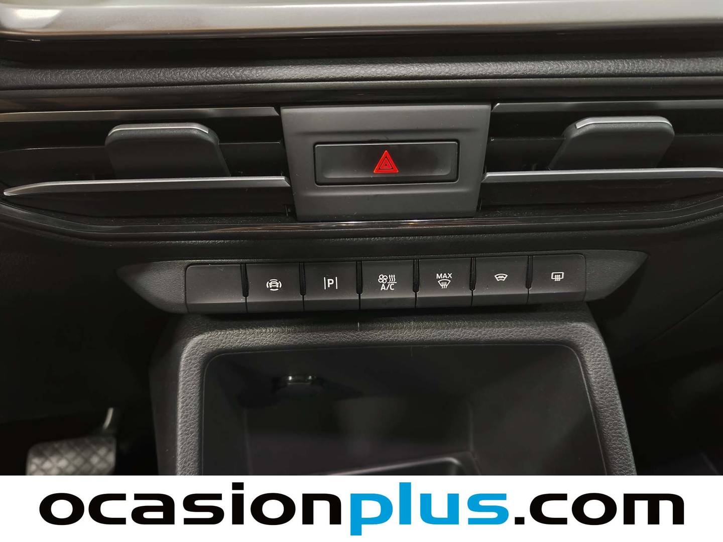 Foto Ford Grand Tourneo Connect Ford Grand Tourneo Connect 2.0 Ecoblue Titanium Auto (7 Plazas) (122 CV)