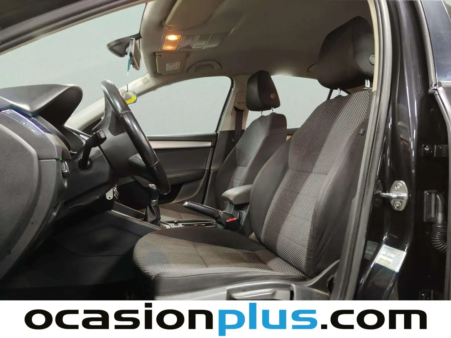 Foto Skoda Octavia Skoda Octavia 2.0 TDI CR Ambition (150 CV)