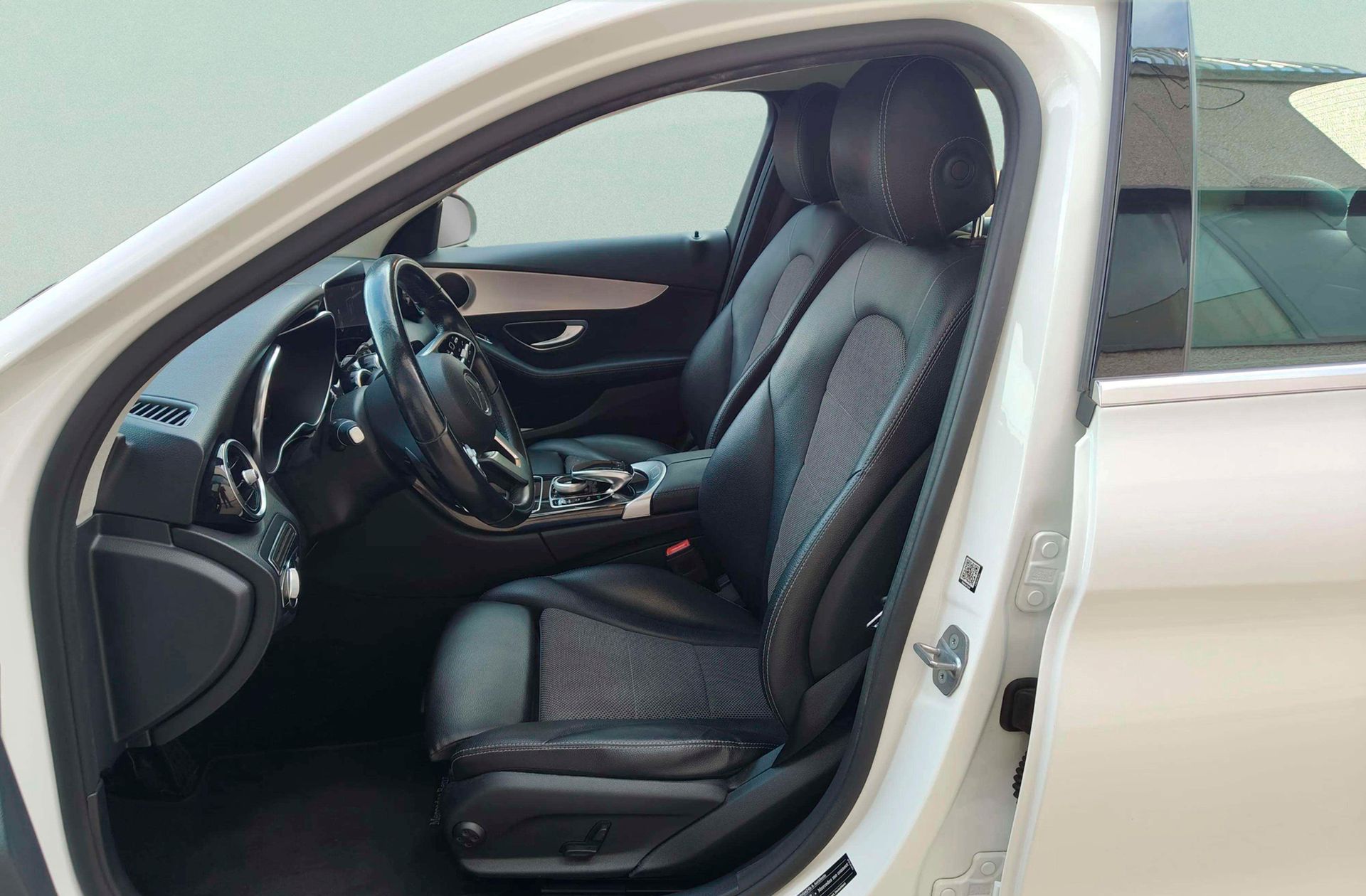 Mercedes-Benz Clase C 200 Pack AMG - foto 11