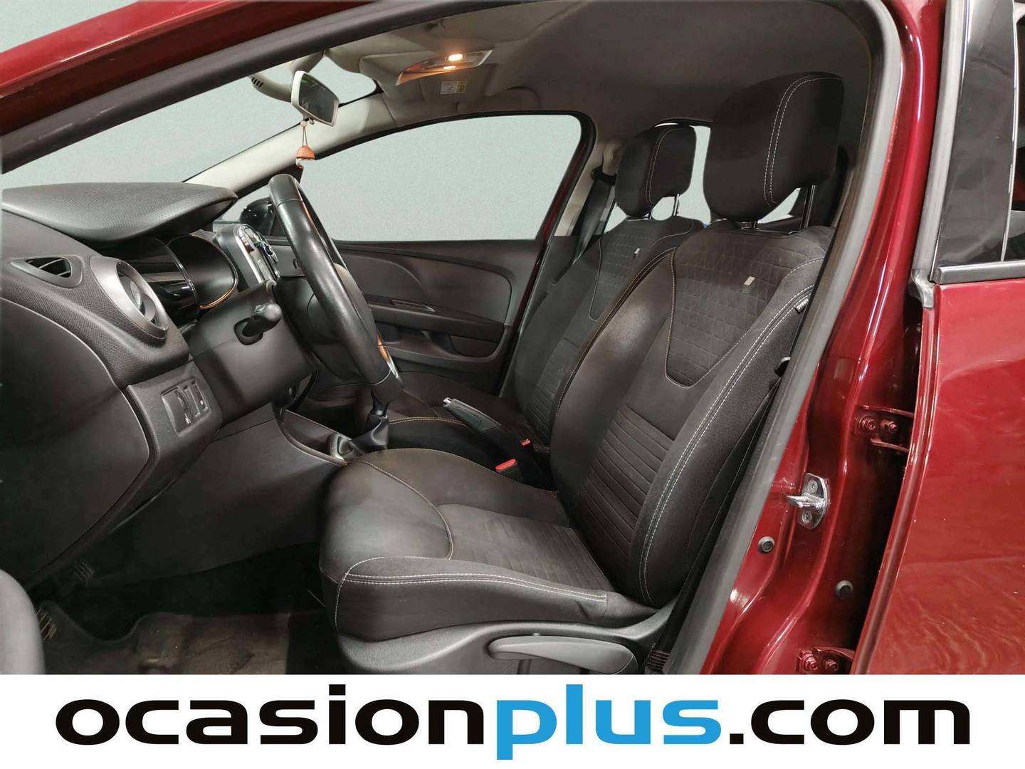 Foto asientos delanteros Renault Clio Renault Clio Limited Energy TCe (90 CV)