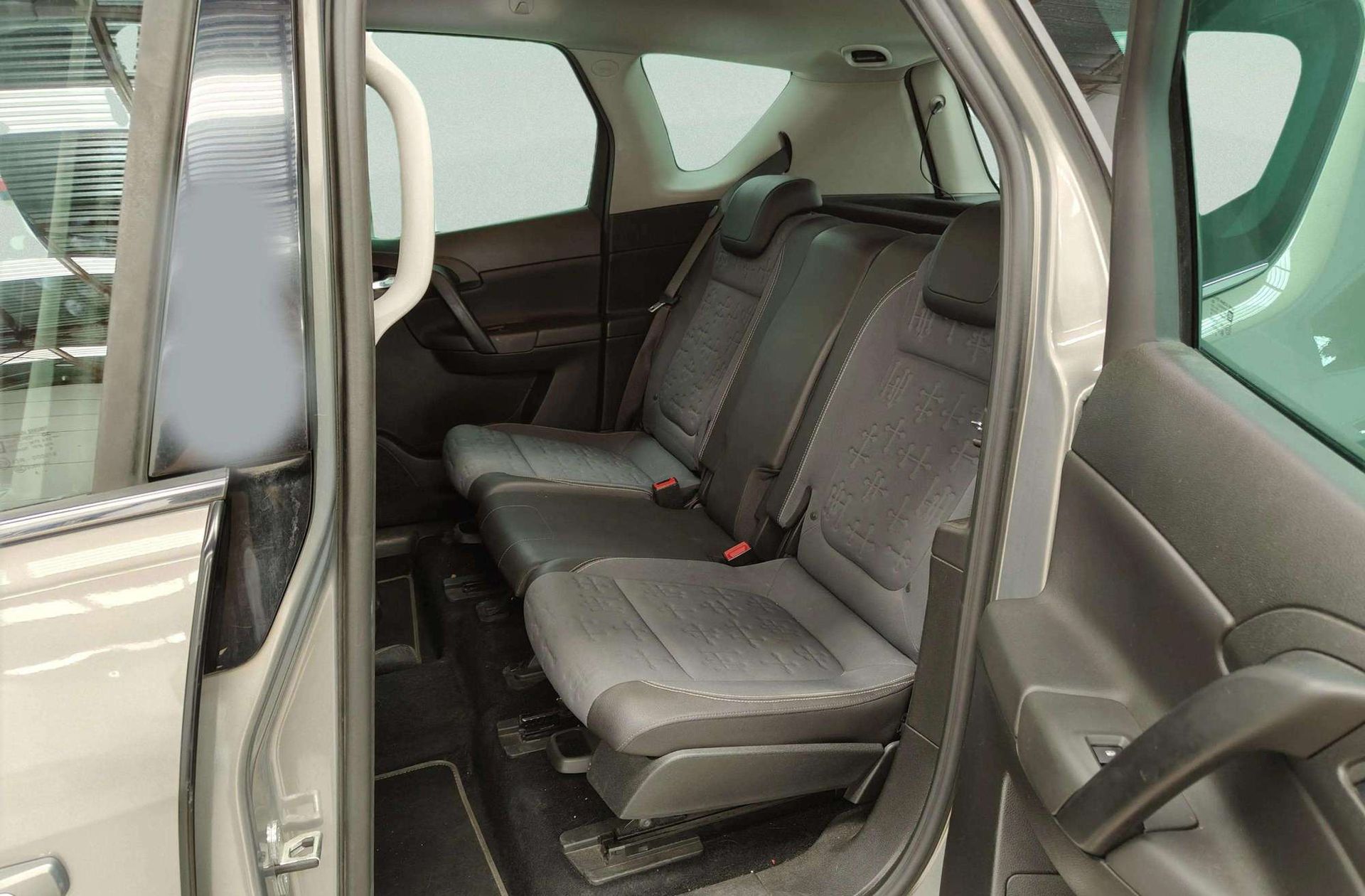 Opel Meriva 1.4 NET Excellence - foto 12