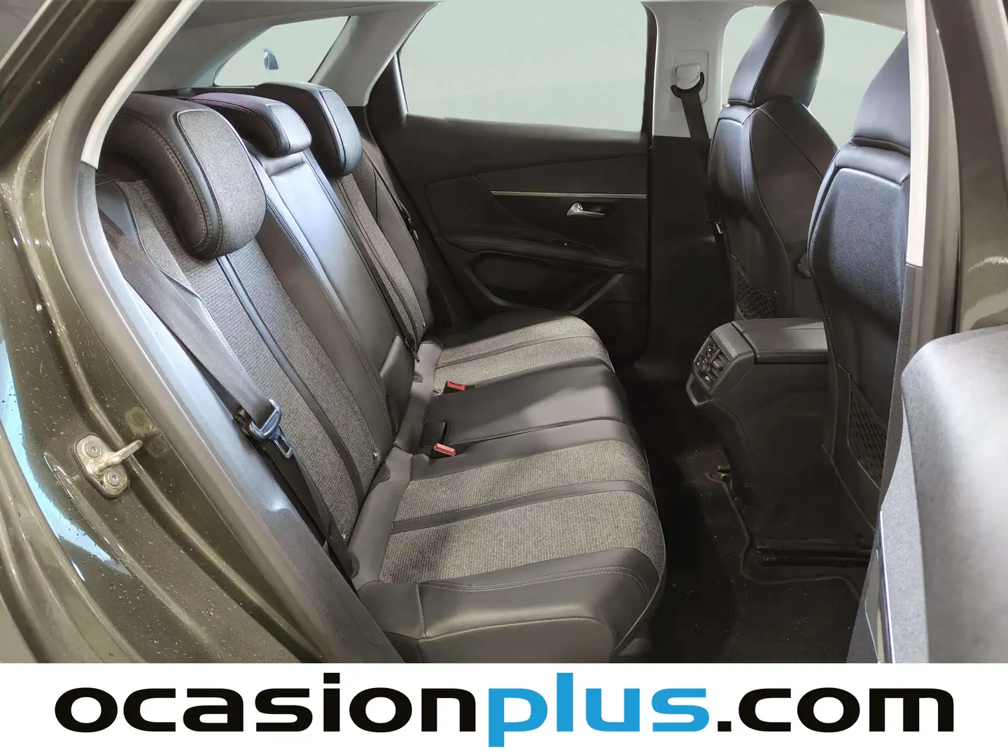 Foto Peugeot 3008 Peugeot 3008 PureTech 130 Allure (130 CV)