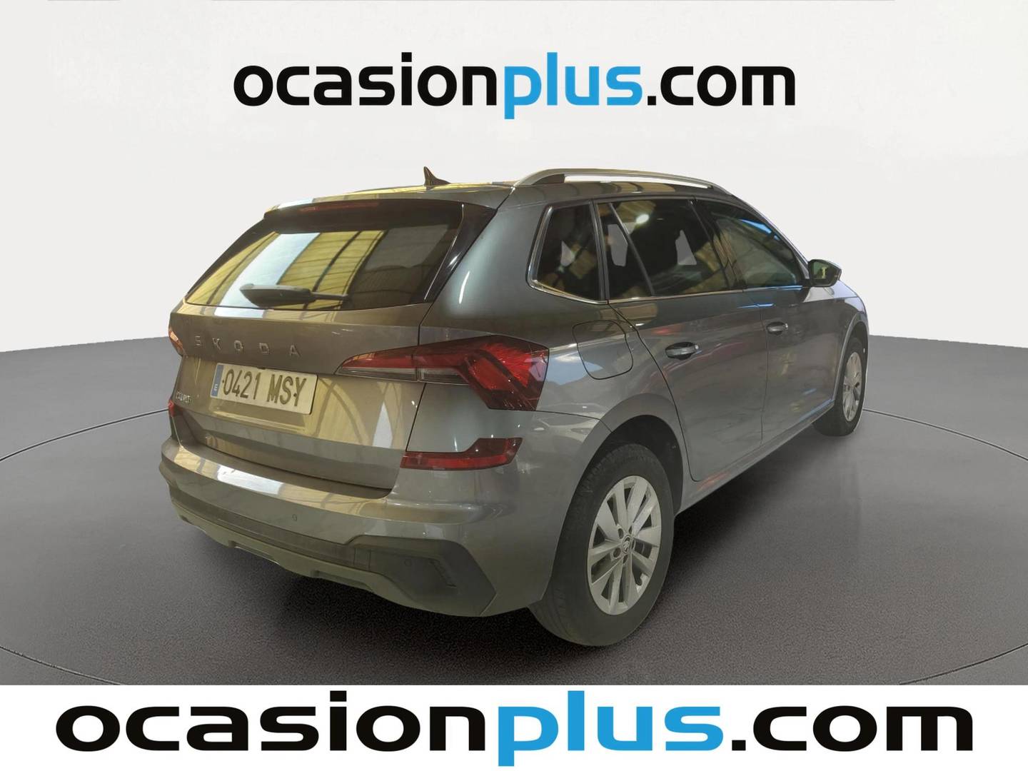 Foto trasera Skoda Kamiq Skoda Kamiq 1.0 TSI Selection DSG (115 CV) izquierda