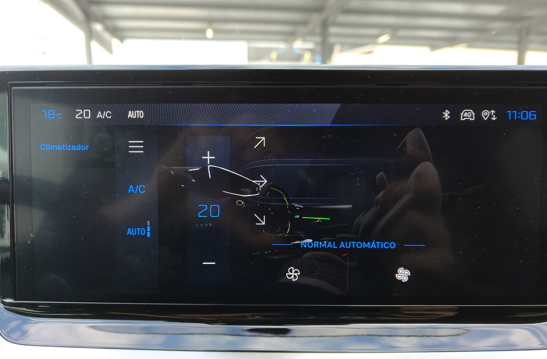 Peugeot 208 Allure Hybrid eDCS6 - foto 32
