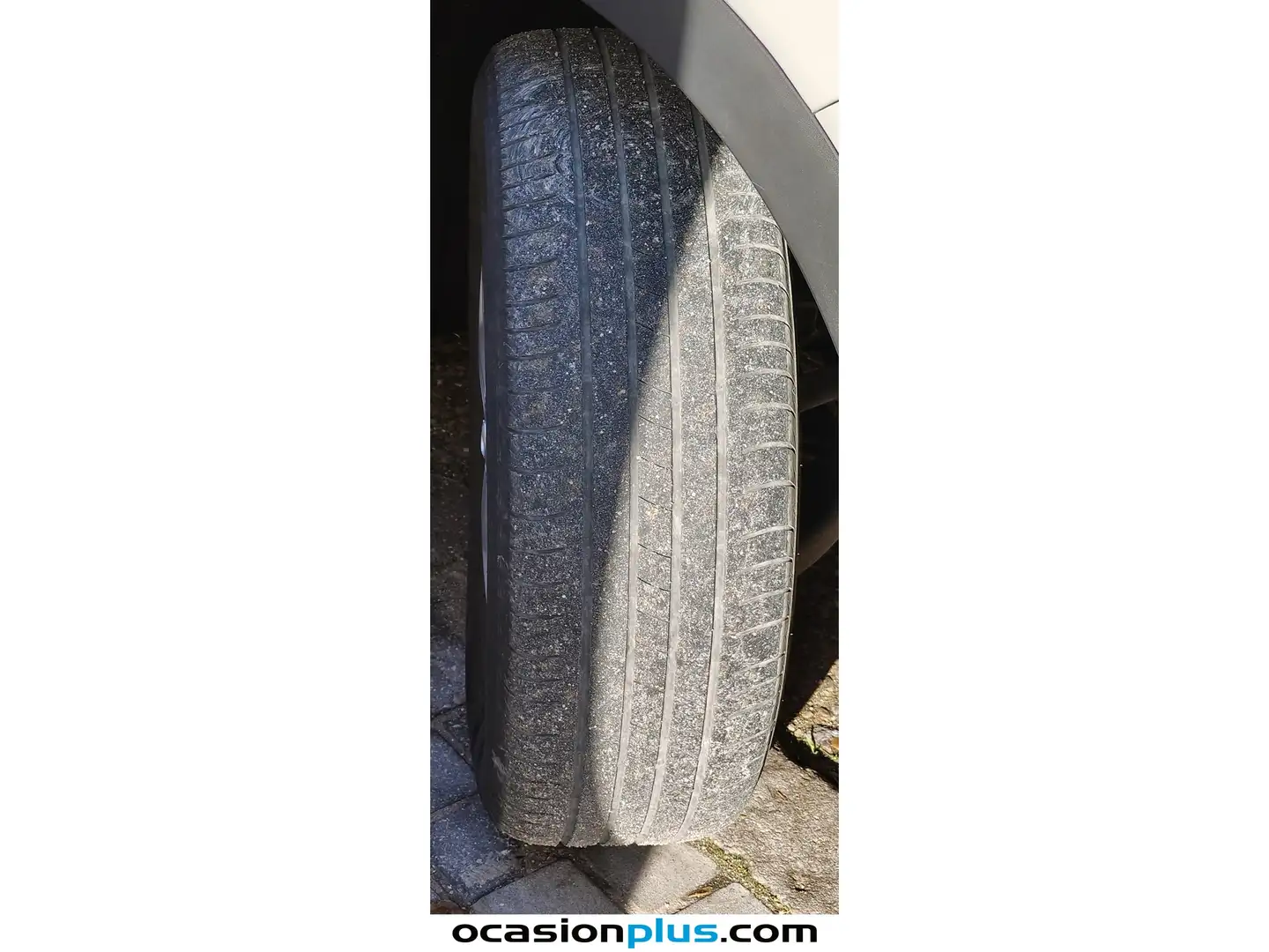 Foto SsangYong Tivoli Ssangyong Tivoli G12T Urban Plus (128 CV)