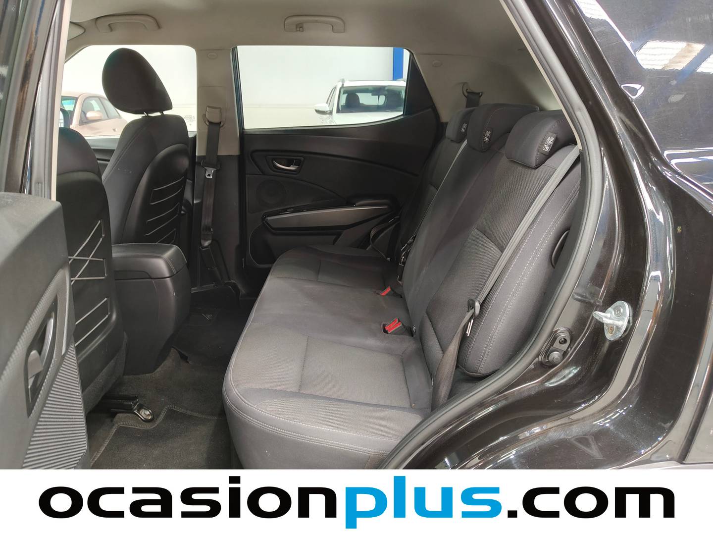 Foto asientos traseros SsangYong Tivoli Ssangyong Tivoli G12T Urban Plus (128 CV)