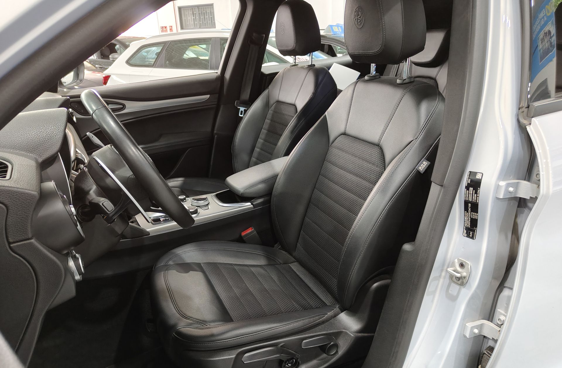 Alfa Romeo Stelvio 2.2 Diesel Sprint AWD - foto 11