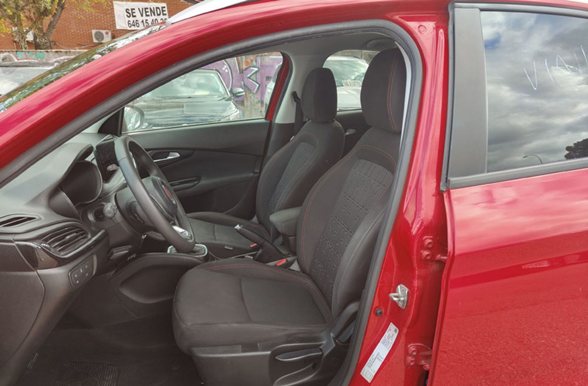 Fiat Tipo 1.5 Hybrid Cross DCT - foto 14