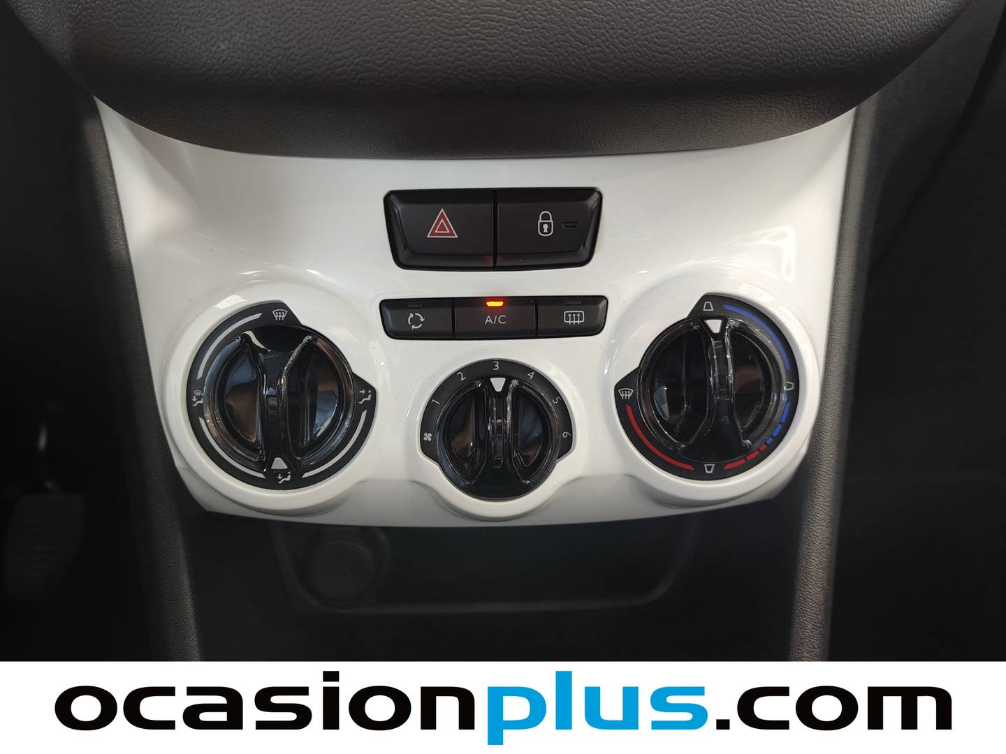 Equipamiento del Peugeot 208 Peugeot 208 1.0 PureTech Like (68 CV)