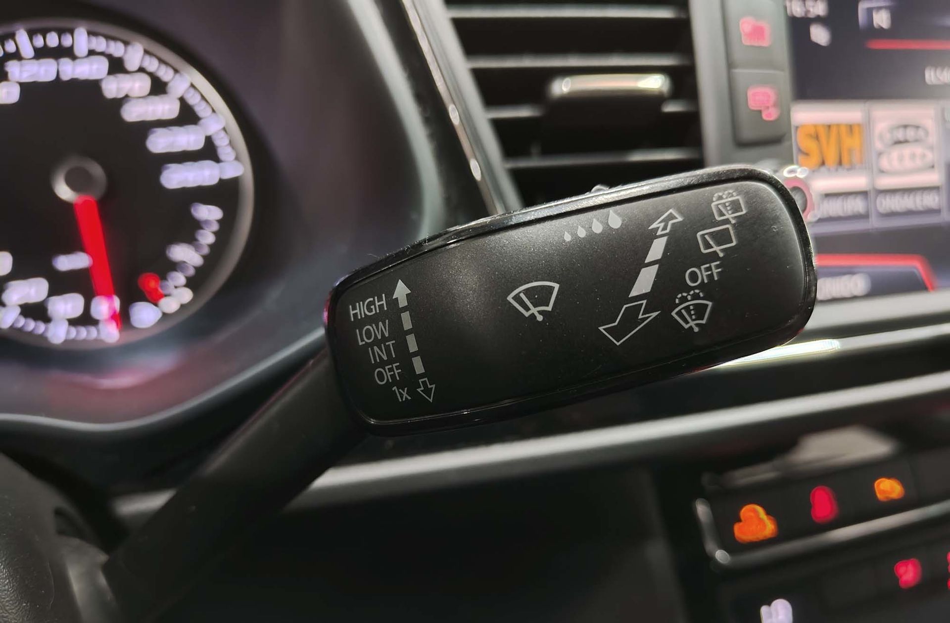 SEAT León ST 2.0 TDI FR - foto 27