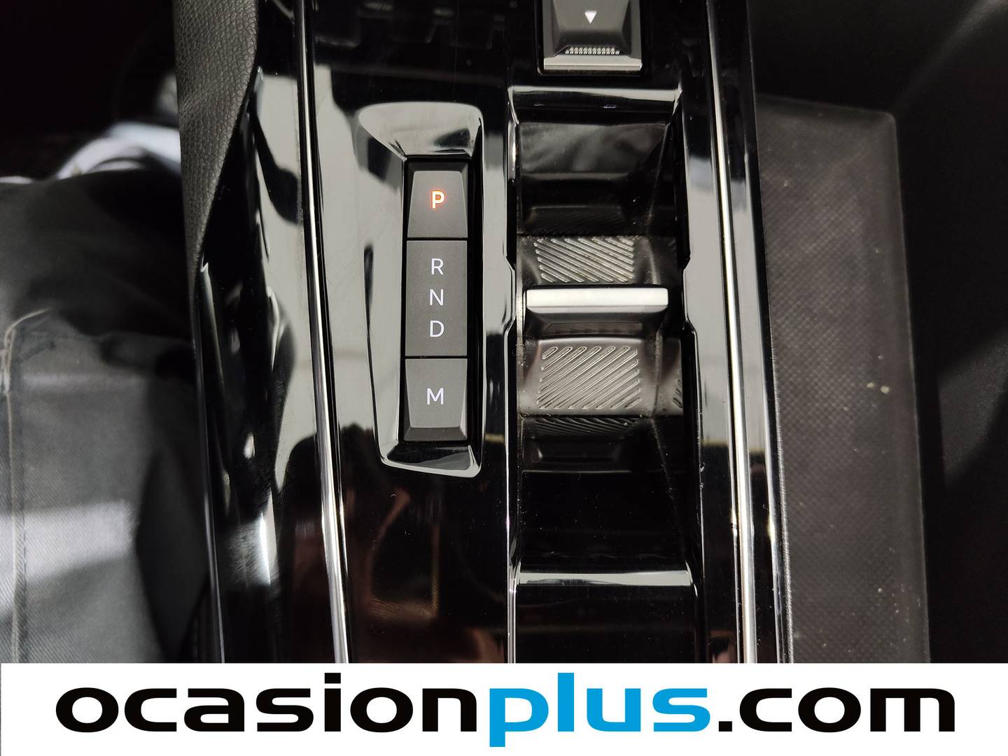 Foto Peugeot 5008 Peugeot 5008 PureTech 130 S&S Allure Pack EAT8 (130 CV) 7 Plazas