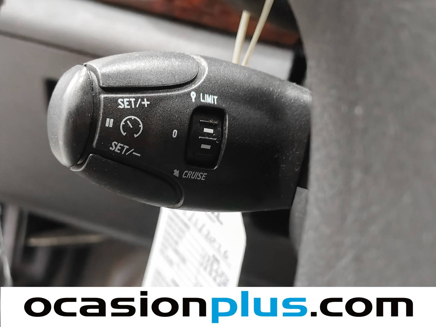 Equipamiento del Peugeot 407 Peugeot 407 2.0 ST Confort Pack (143 CV)
