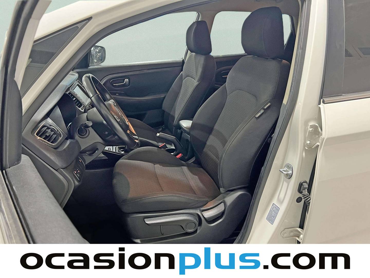 Foto asientos delanteros KIA Carens Kia Carens 1.6 GDi Drive (135 CV)