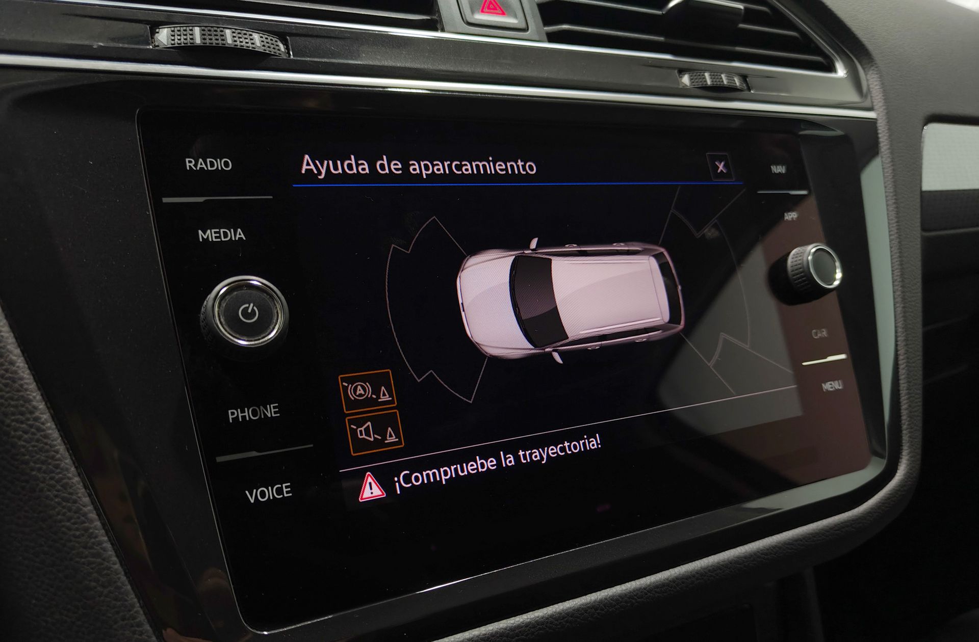 Volkswagen Tiguan Life 2.0 TDI - foto 9