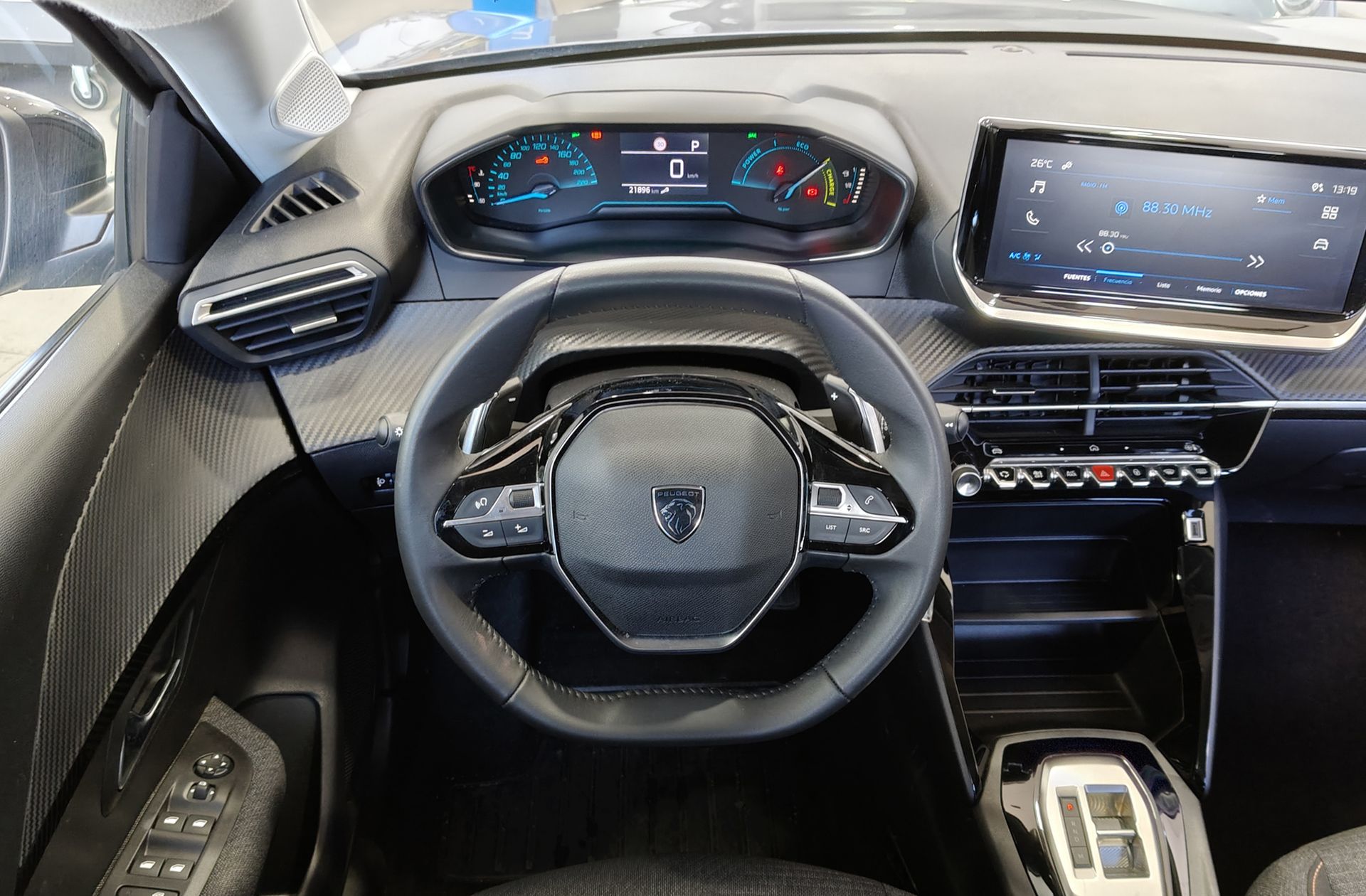 Peugeot 208 Style Hybrid 110 eDCS6 - foto 22