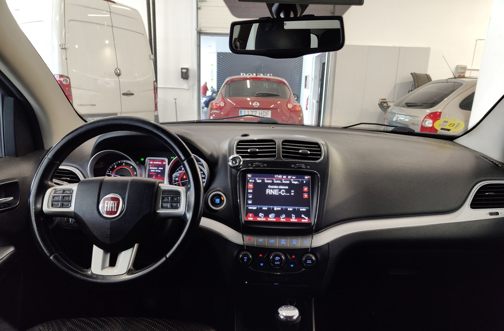 Fiat Freemont 2.0 16v Diesel Urban 7 plazas - foto 7