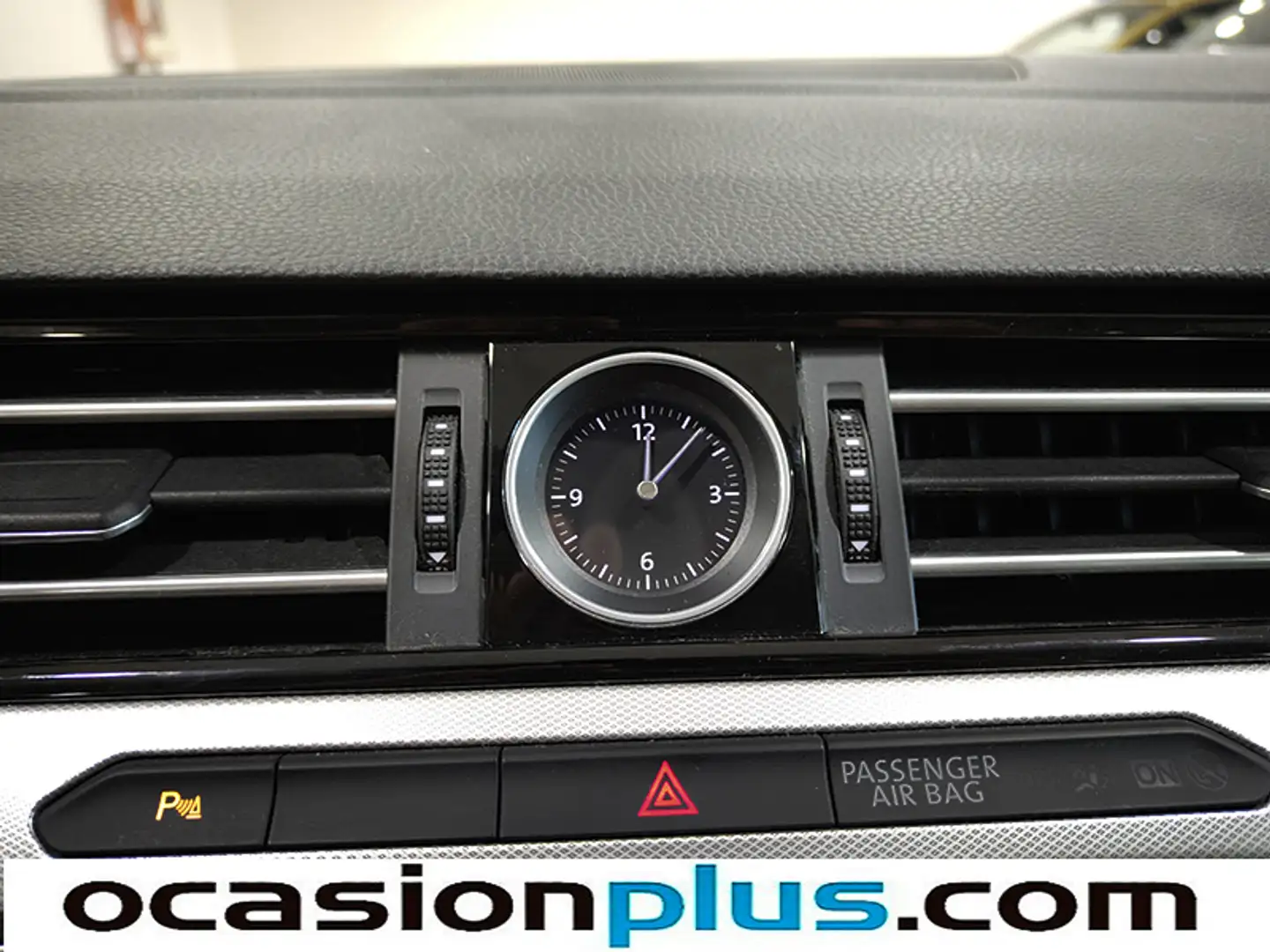 Foto Volkswagen Passat Volkswagen Passat Variant Advance 1.5 TSI (150 CV)