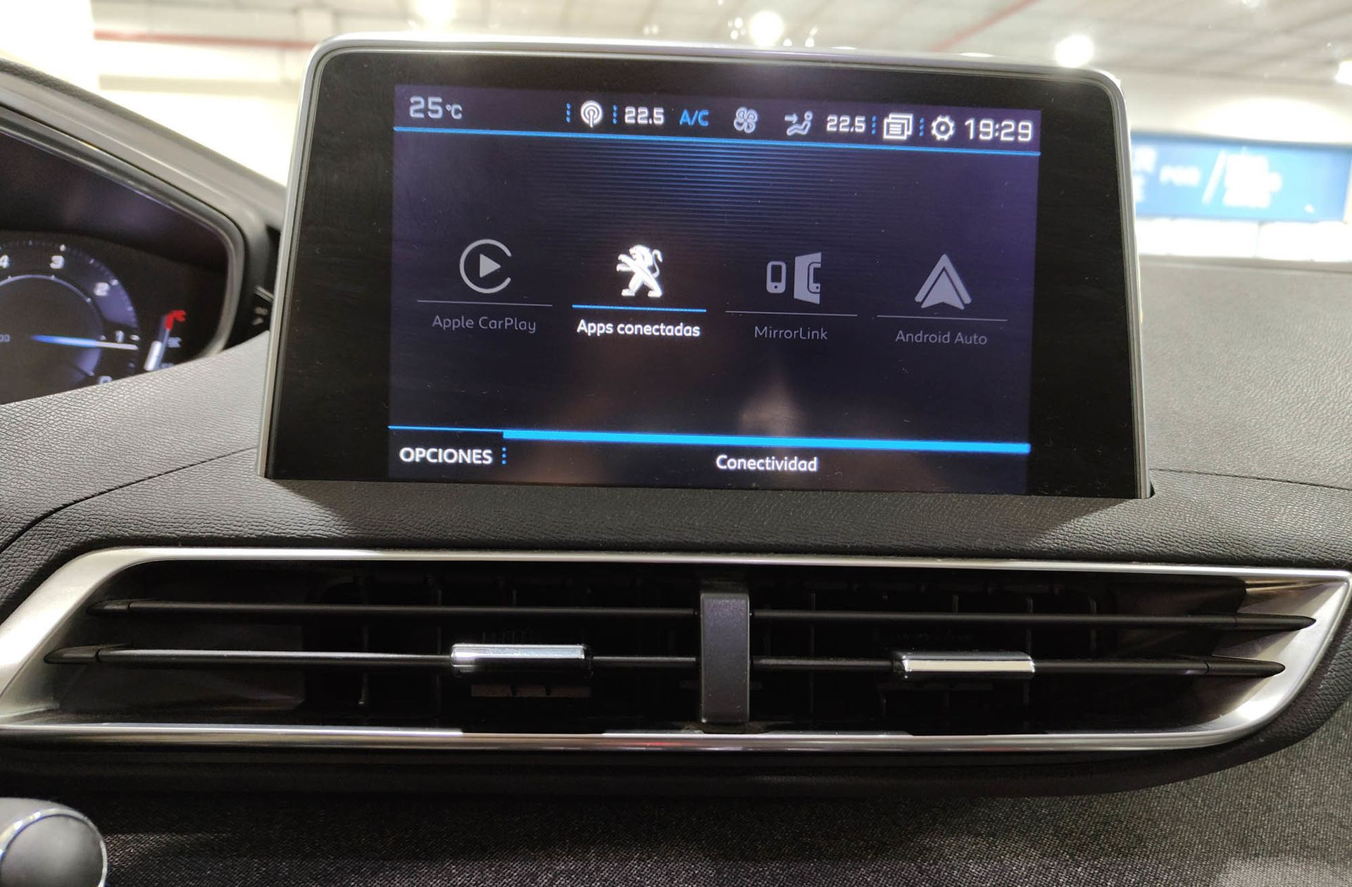 Peugeot 3008 PureTech 130 Allure - foto 8