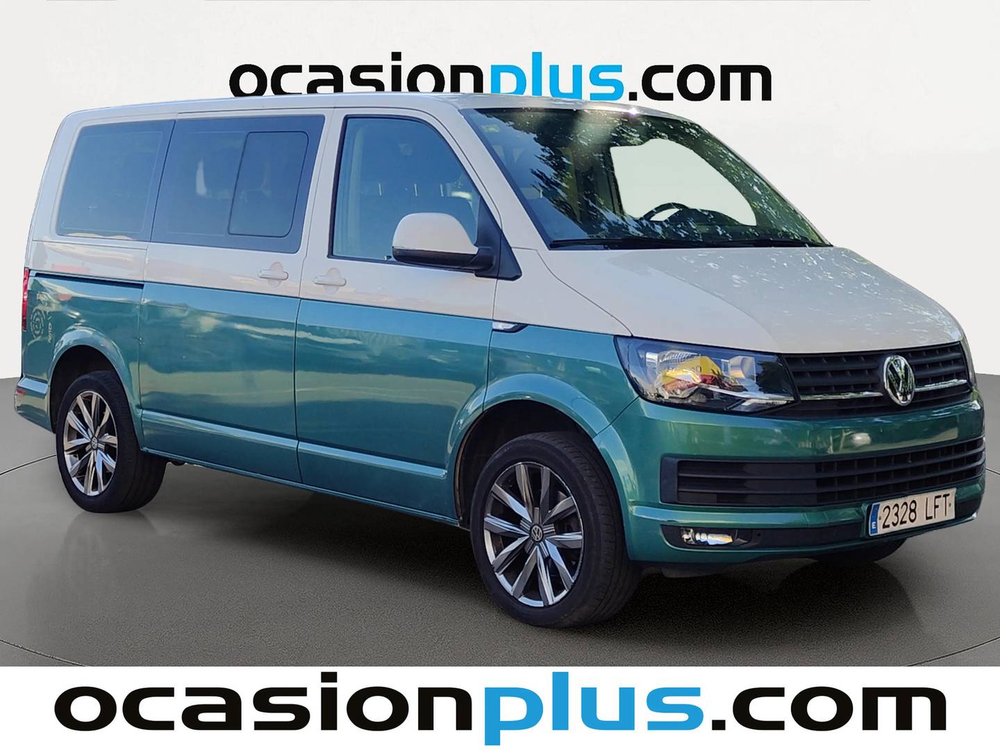 Foto delantera Volkswagen Caravelle Volkswagen Caravelle Batalla Corta 2.0 TDI BMT  (150 CV) DSG 9 Plazas derecha
