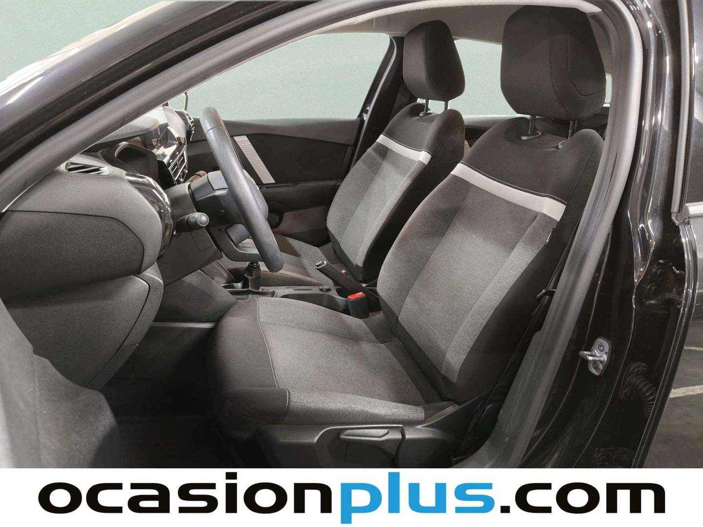 Foto asientos delanteros Citroën C4 Citroën C4 PureTech 100 Live Pack (100 CV)