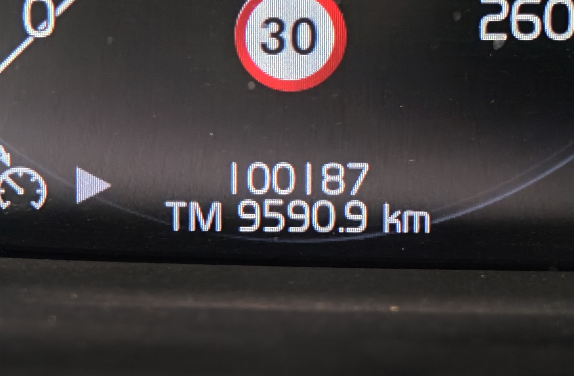 Volvo V60 D4 Momentum - foto 11