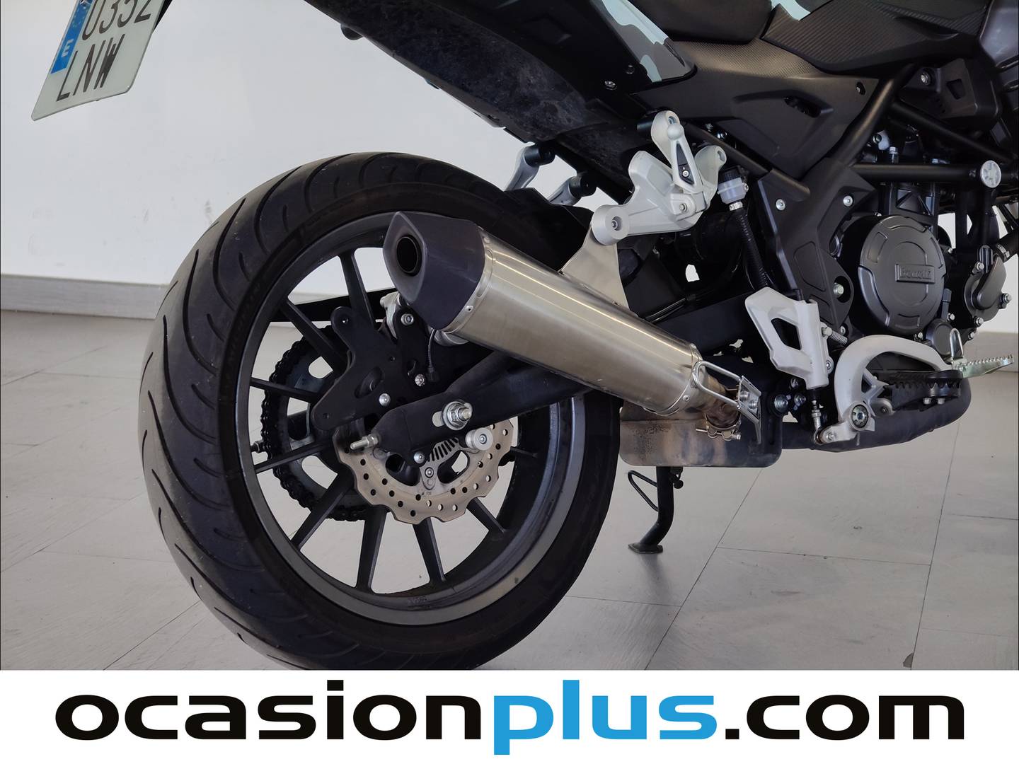 Benelli TRK 251 Benelli TRK 251 (26 CV) 26cv