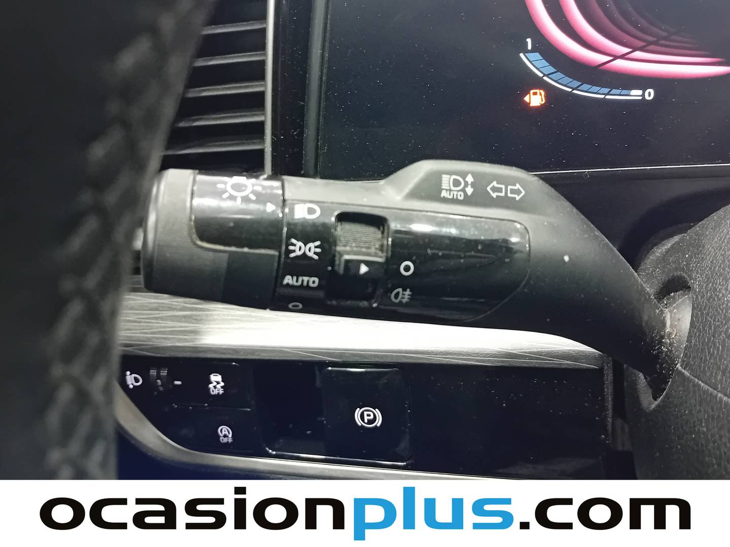 Foto KIA Sportage Kia Sportage 1.6 CRDi MHEV Business 4x2 (136 CV)