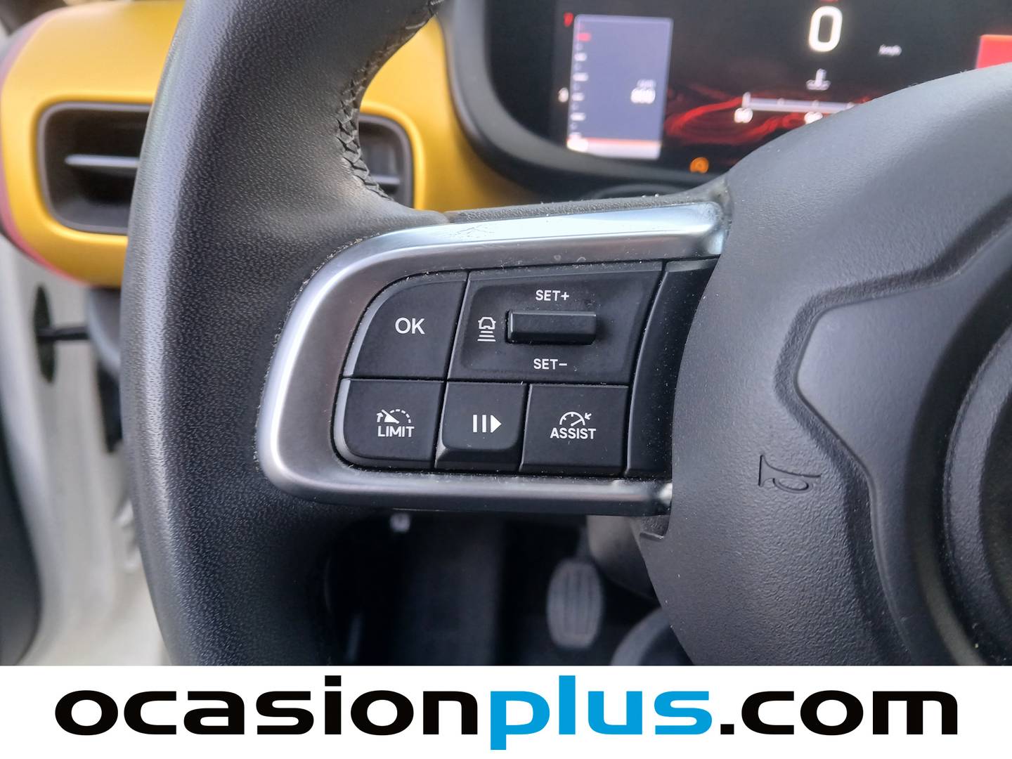 Foto Jeep Avenger Jeep Avenger 1.2 G Summit (100 CV)