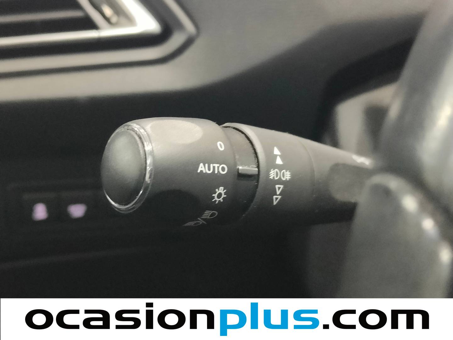 Foto Peugeot 308 Peugeot 308 1.6 e-HDI Allure (115 CV)