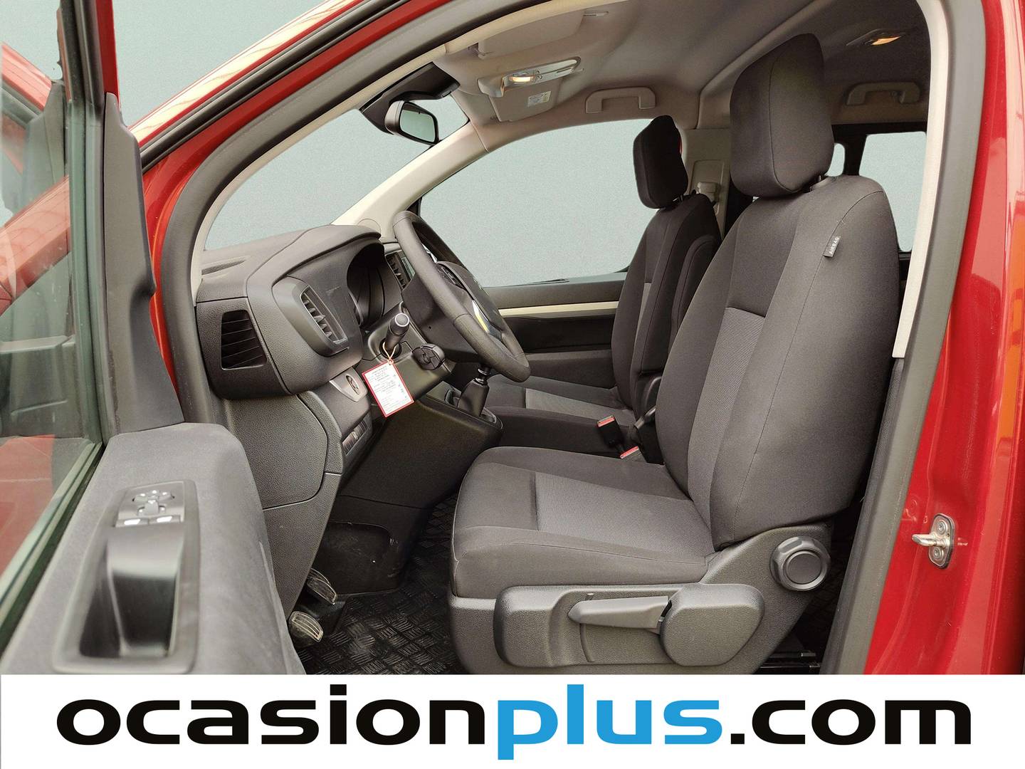 Foto asientos delanteros Citroën Spacetourer Citroën Spacetourer BlueHDi 150 Talla XS Business (150 CV) 8 plazas