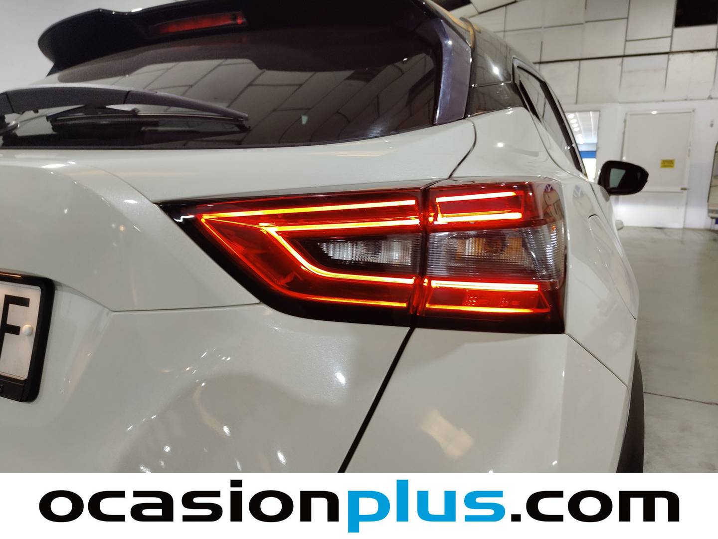 Extras del Nissan JUKE Nissan Juke DIG-T N-Connecta 4x2 DCT (117 CV)