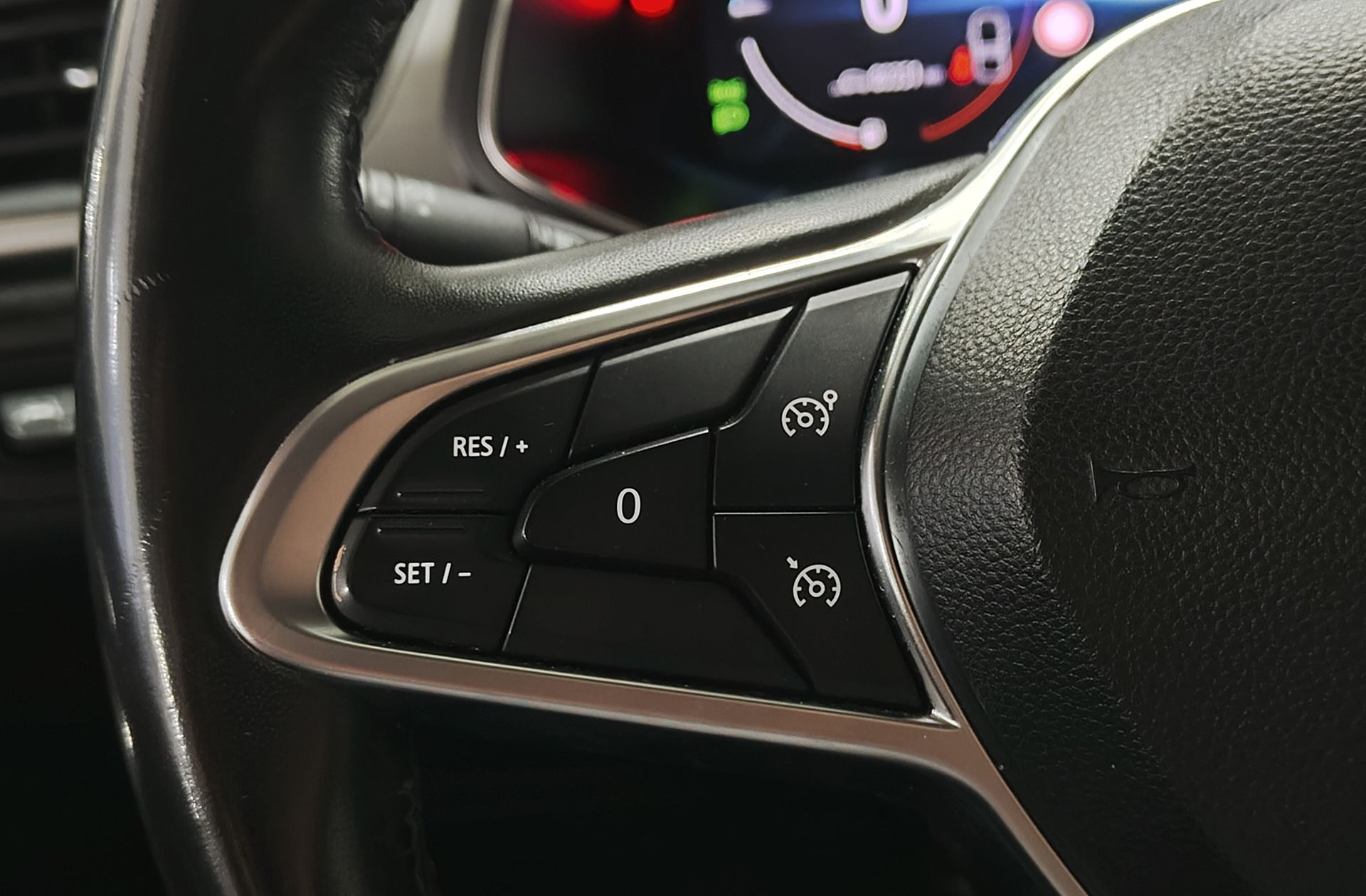 Renault Captur Zen E-Tech Híbrido enchufable - foto 26