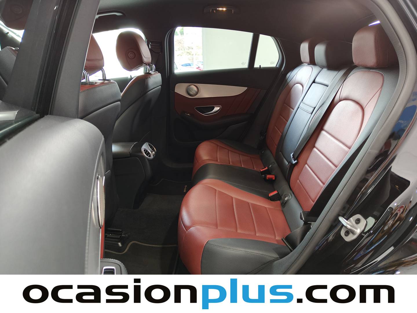 Foto asientos traseros Mercedes GLC Coupé Mercedes GLC Coupé 200 4Matic (197 CV) Pack AMG