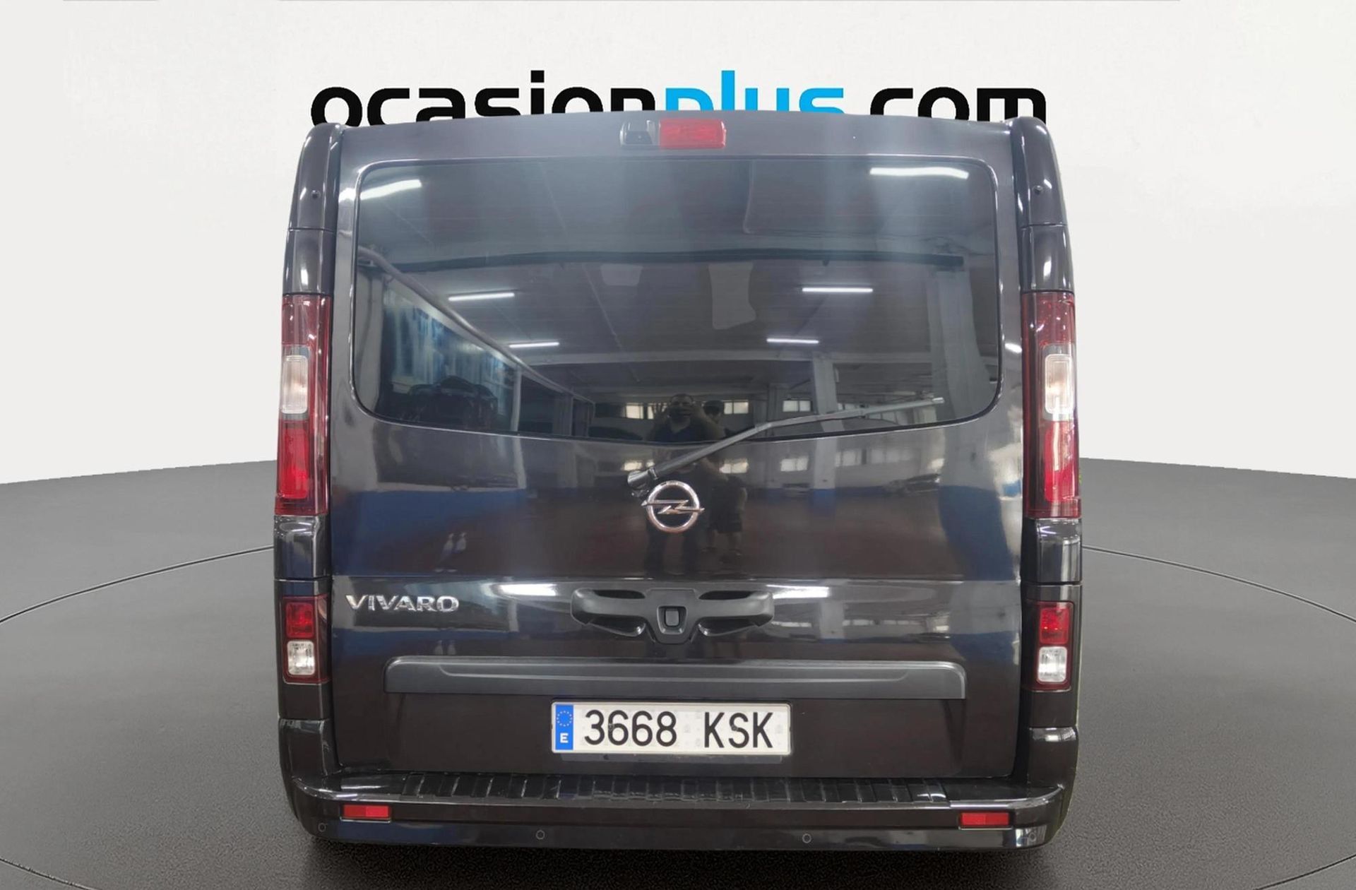 Opel Vivaro Combi 1.6 CDTI L2 2.9t Plus-6 - foto 14