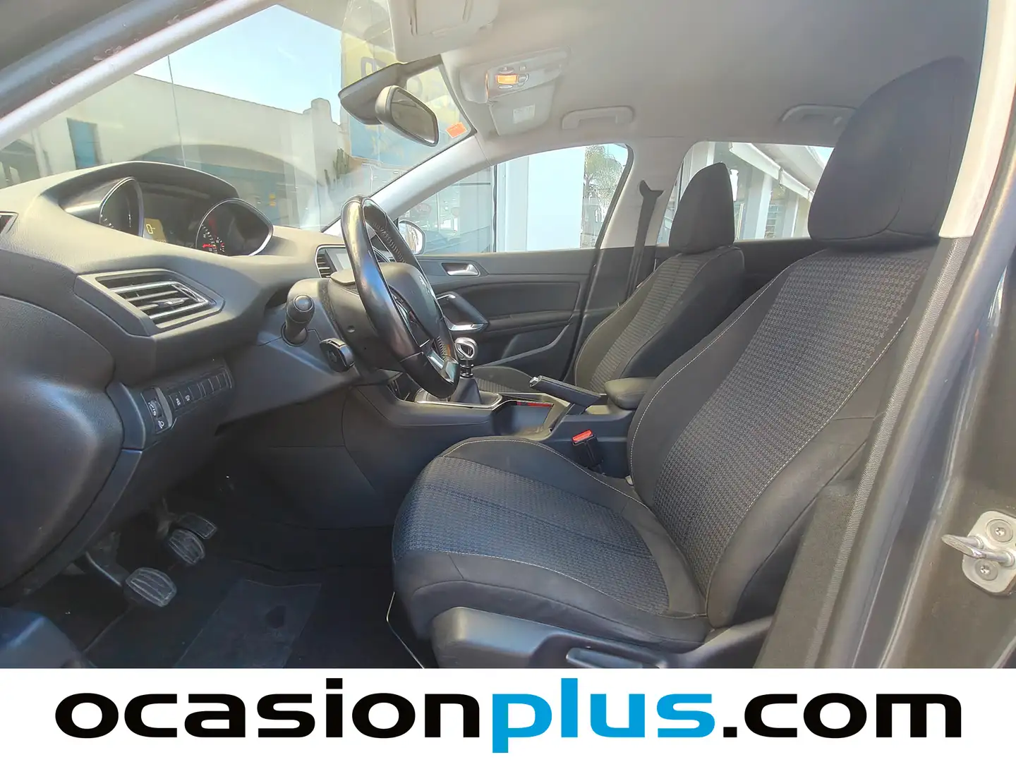 Foto Peugeot 308 Peugeot 308 PureTech 130 S&S Style (130 CV)