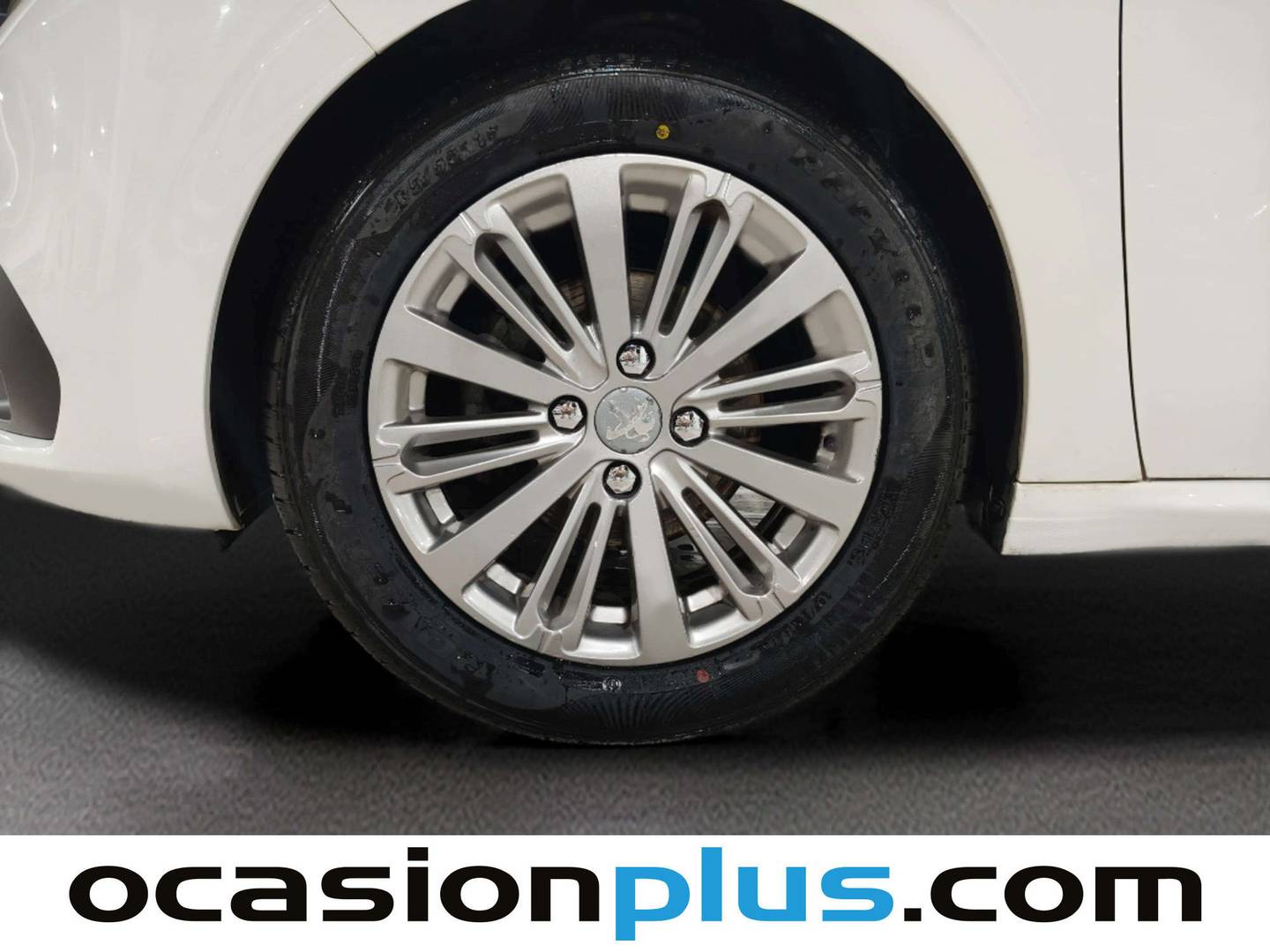 Acabados Peugeot 208 Peugeot 208 1.6 BlueHDi Style (100 CV)