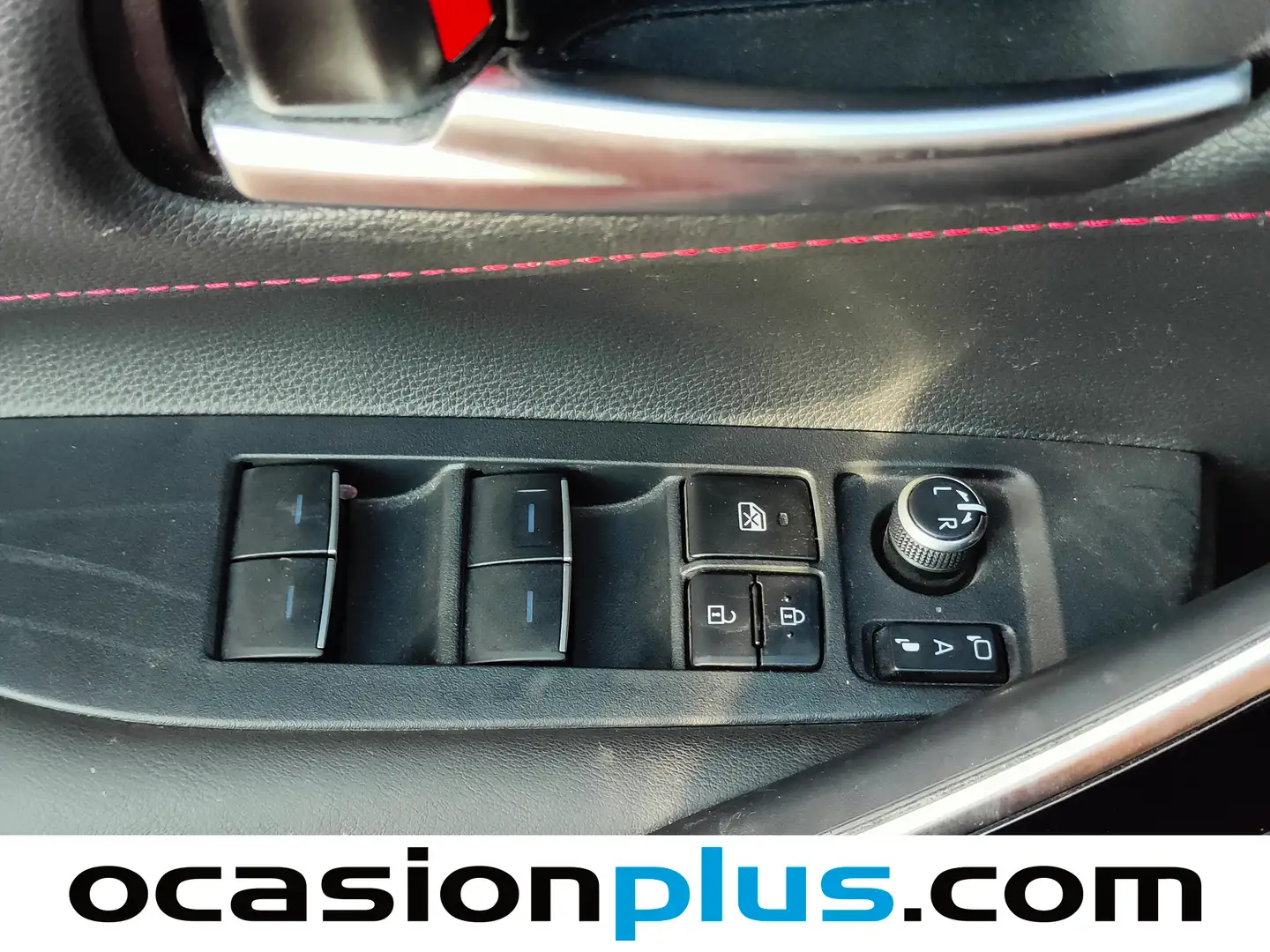 Foto Toyota Corolla Toyota Corolla 180H Advance E-CVT (180 CV)