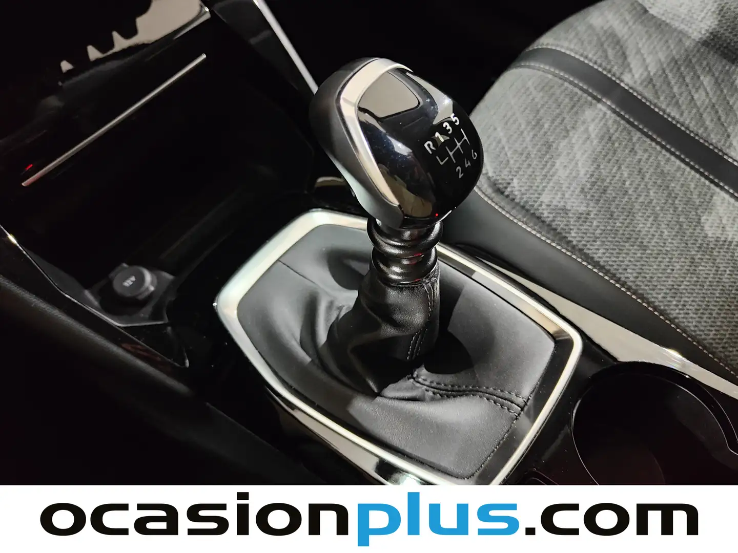 Foto Peugeot 208 Peugeot 208 PureTech 100 Allure (100 CV)