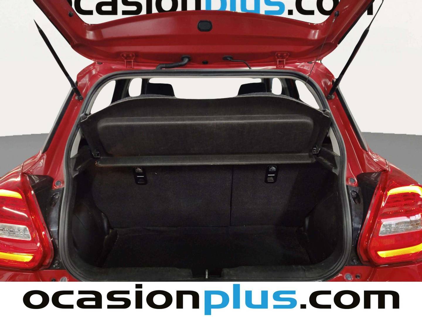 Fotos maletero Suzuki Swift Suzuki Swift 1.2 GLE Mild Hybrid 4WD (83 CV)