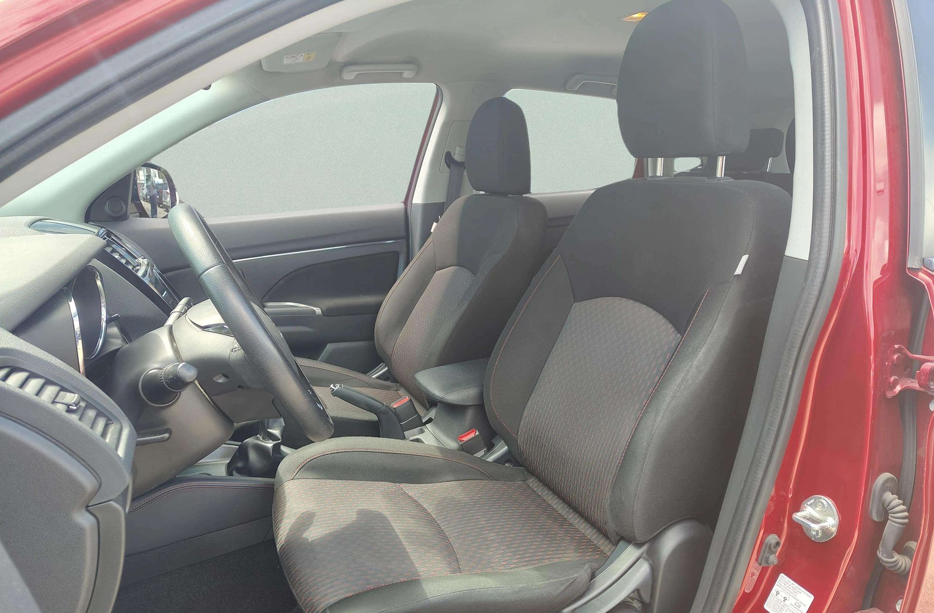 Mitsubishi ASX 160 MPI Motion - foto 9