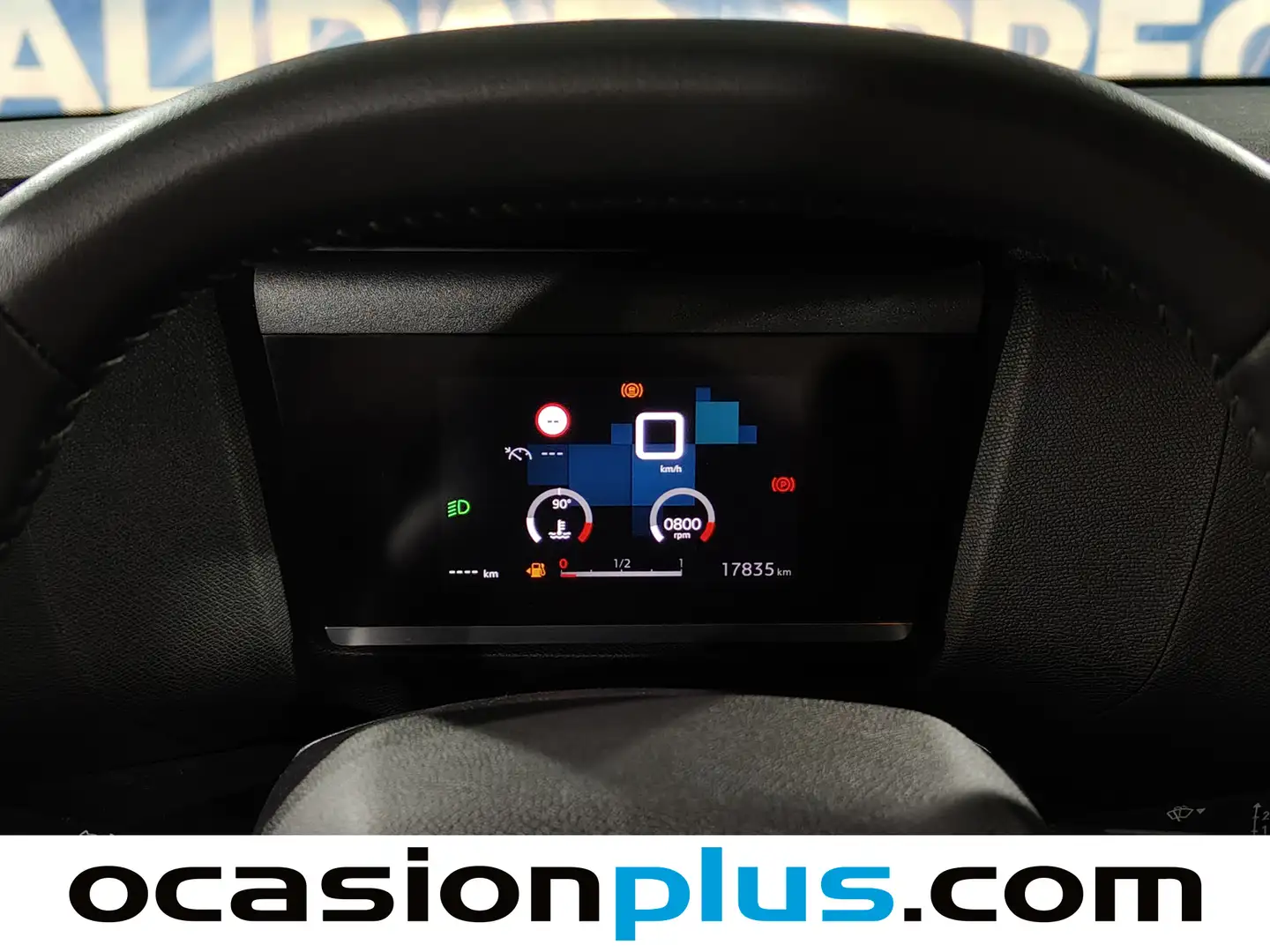 Foto Citroën C4 X Citroen C4 X PureTech 100 S&S 6v You (102 CV)