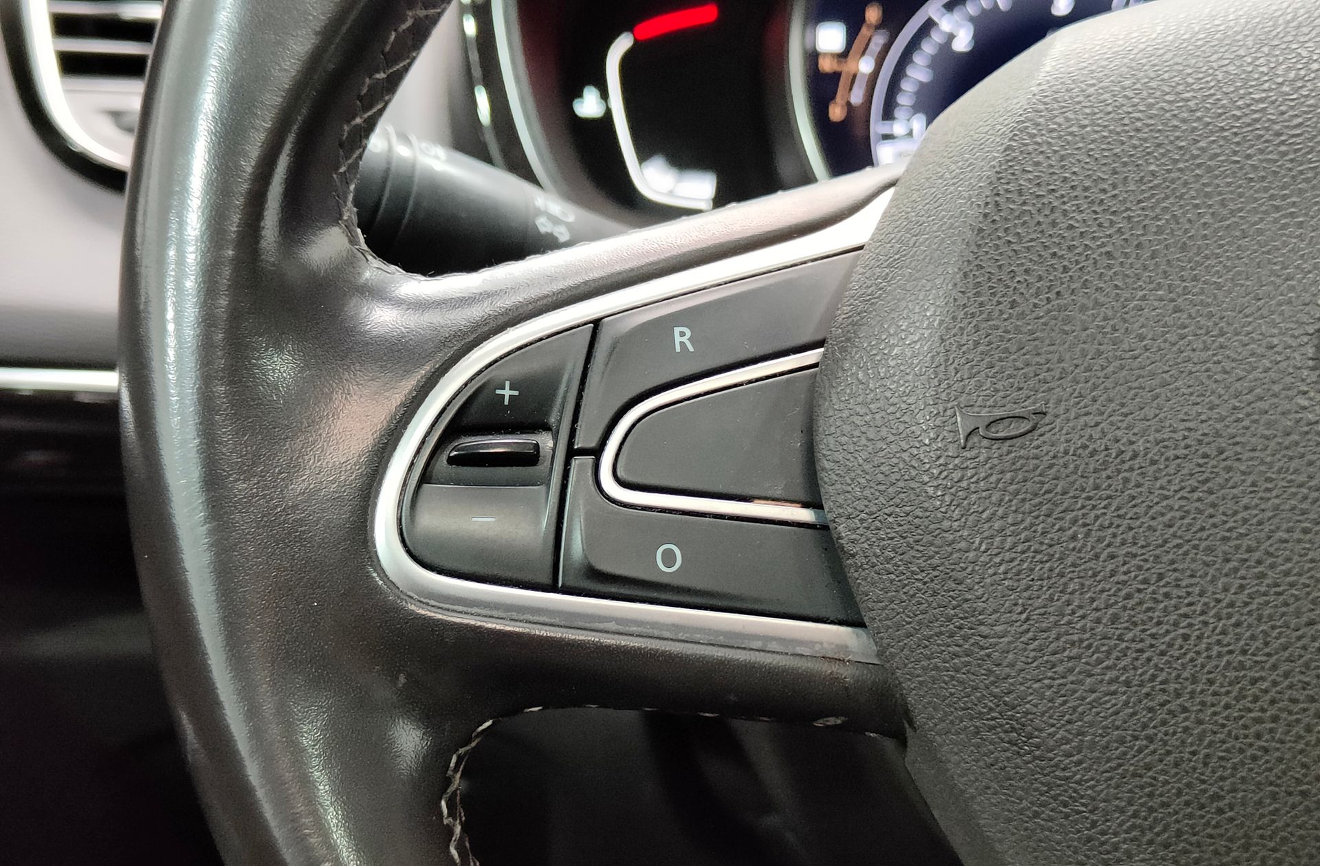 Renault Espace Limited dCi Twin Turbo EDC 7 plazas - foto 27