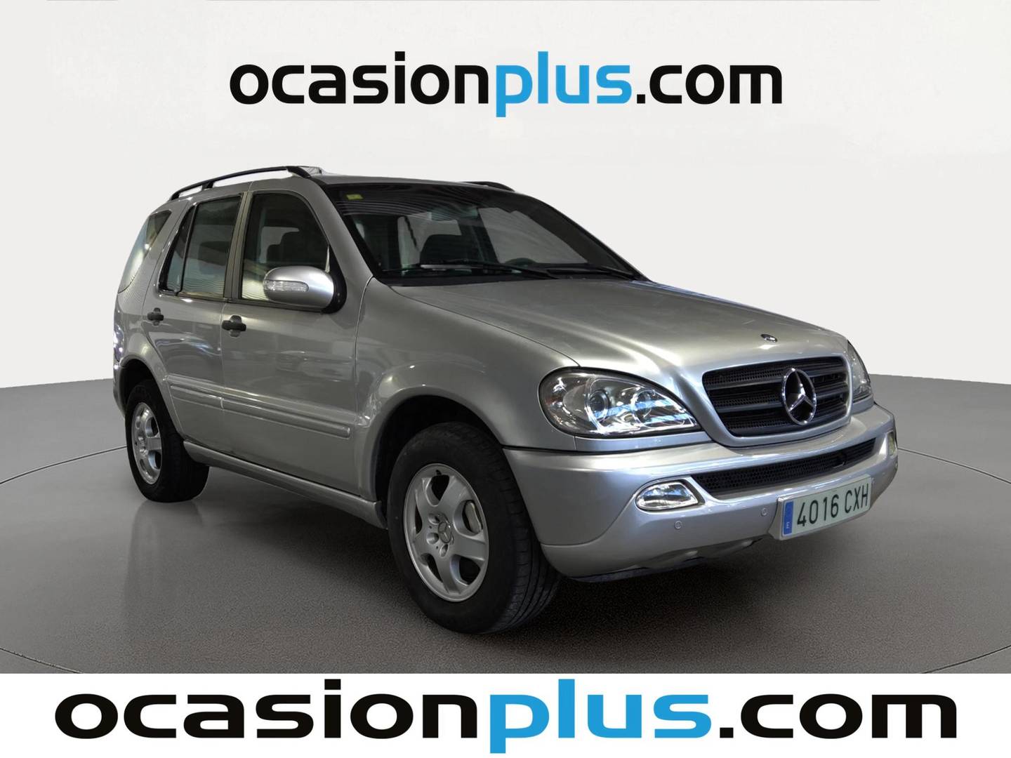 Foto delantera Mercedes Clase M Mercedes Clase M ML 270 CDI (163 CV) derecha