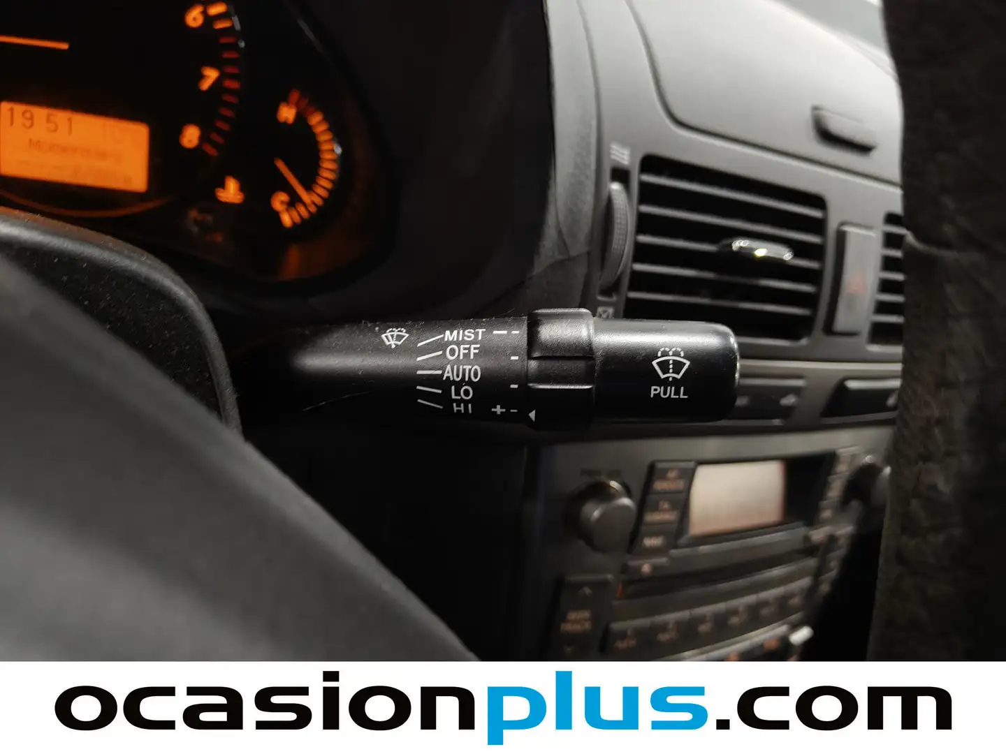 Foto Toyota Avensis Toyota Avensis 1.8 VVT-I Sol  (129 CV)