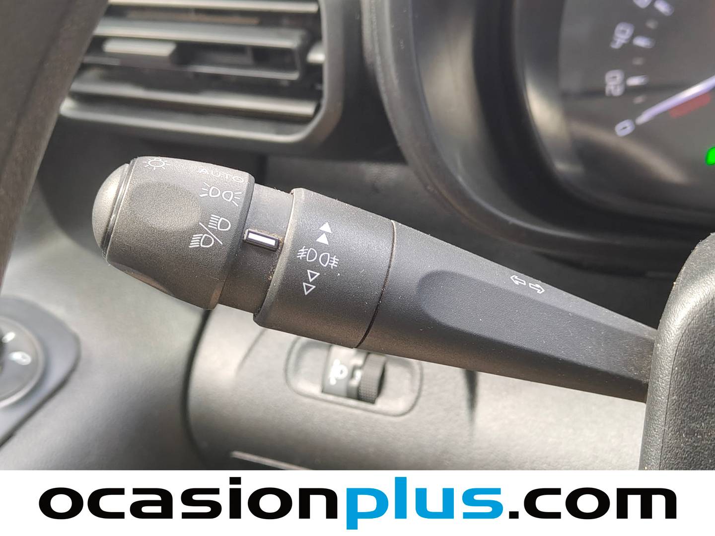 Acabados Citroën Berlingo Citroen Berlingo BlueHDi 100 Talla XL Club (102 CV)