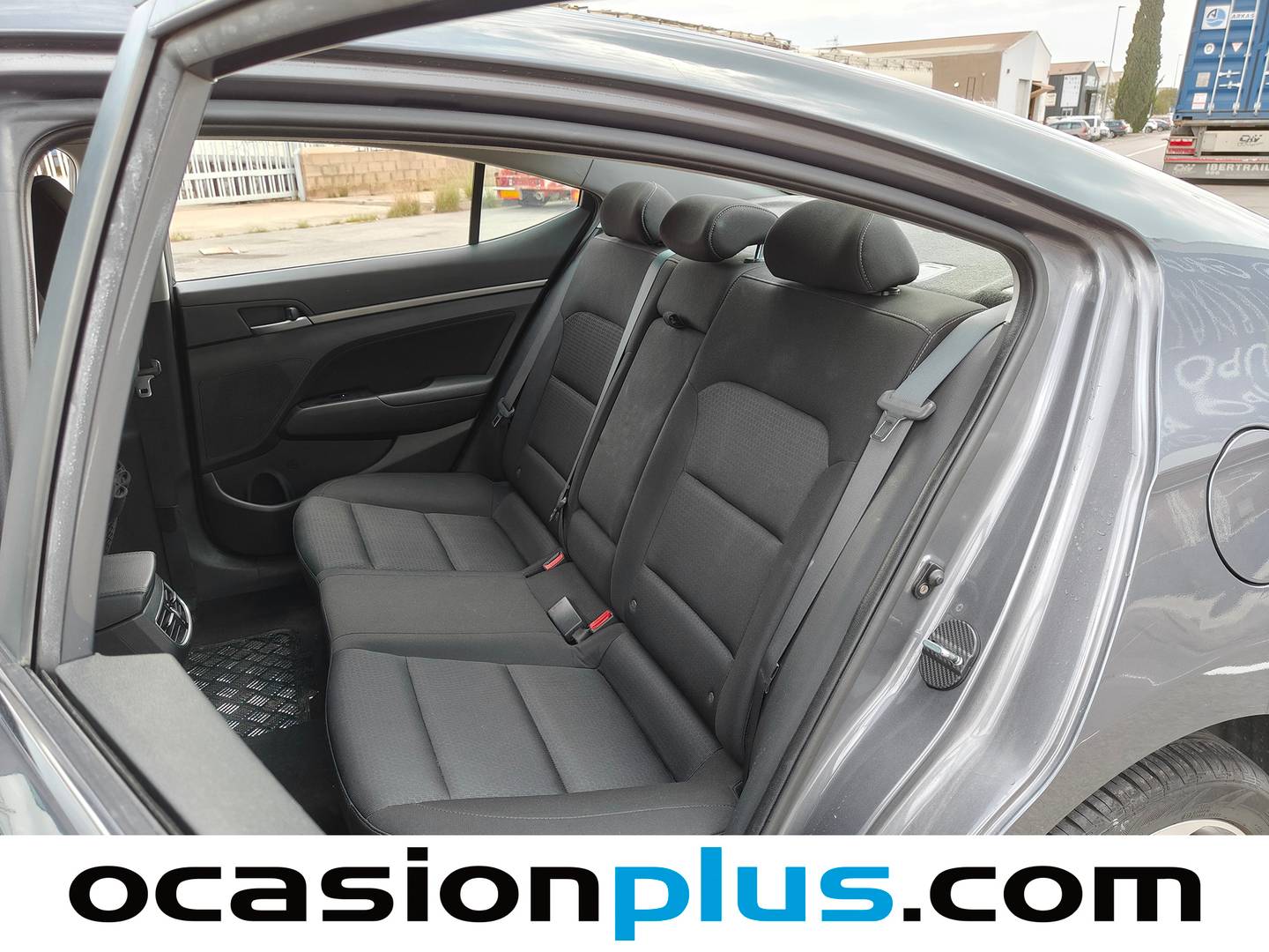 Foto asientos traseros Hyundai Elantra Hyundai Elantra 1.6 MPI Tecno (128 CV)