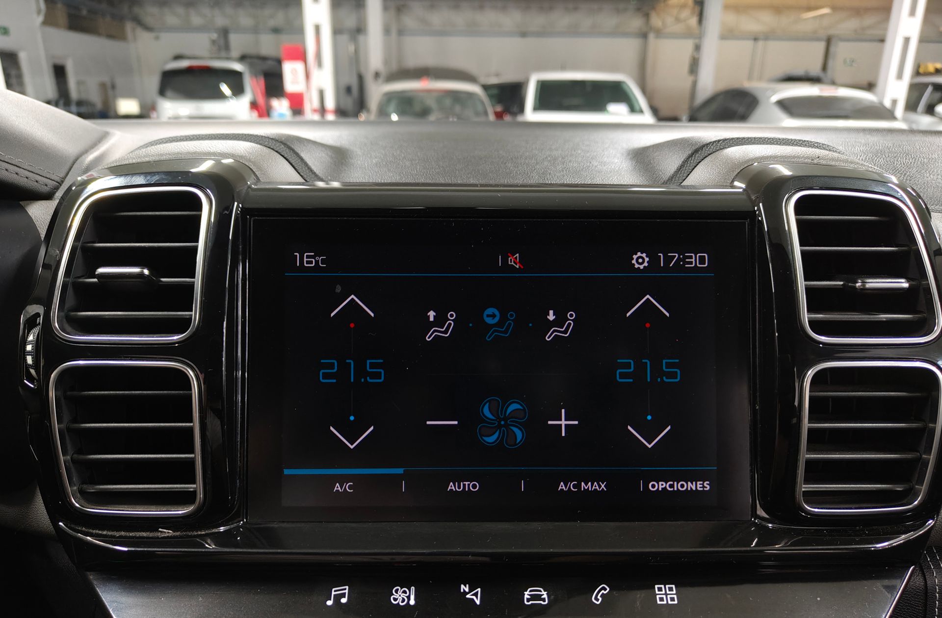 Citroën C5 Aircross PureTech 130 Live - foto 27