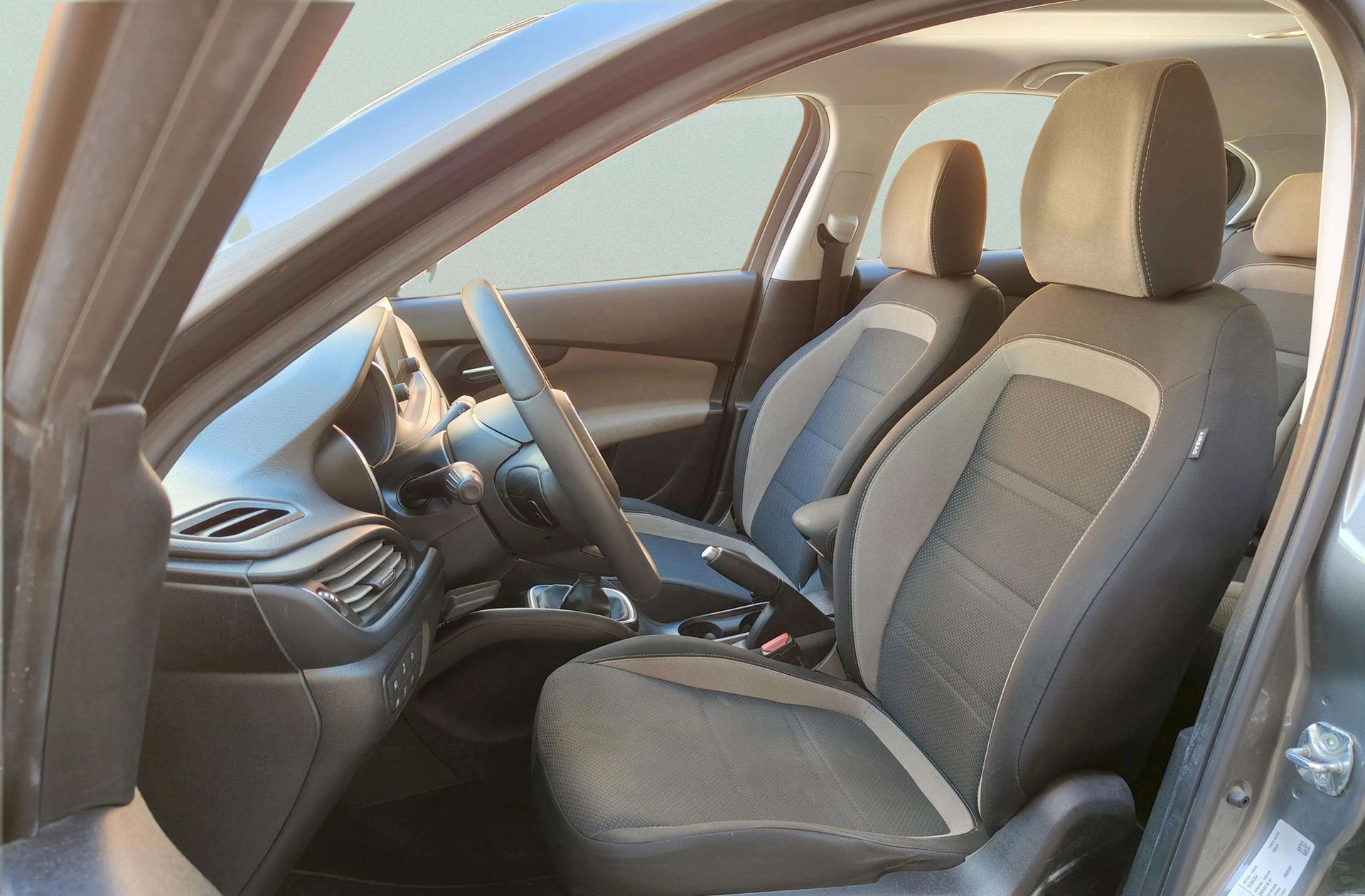 Fiat Tipo 1.6 MultiJet Lounge - foto 11